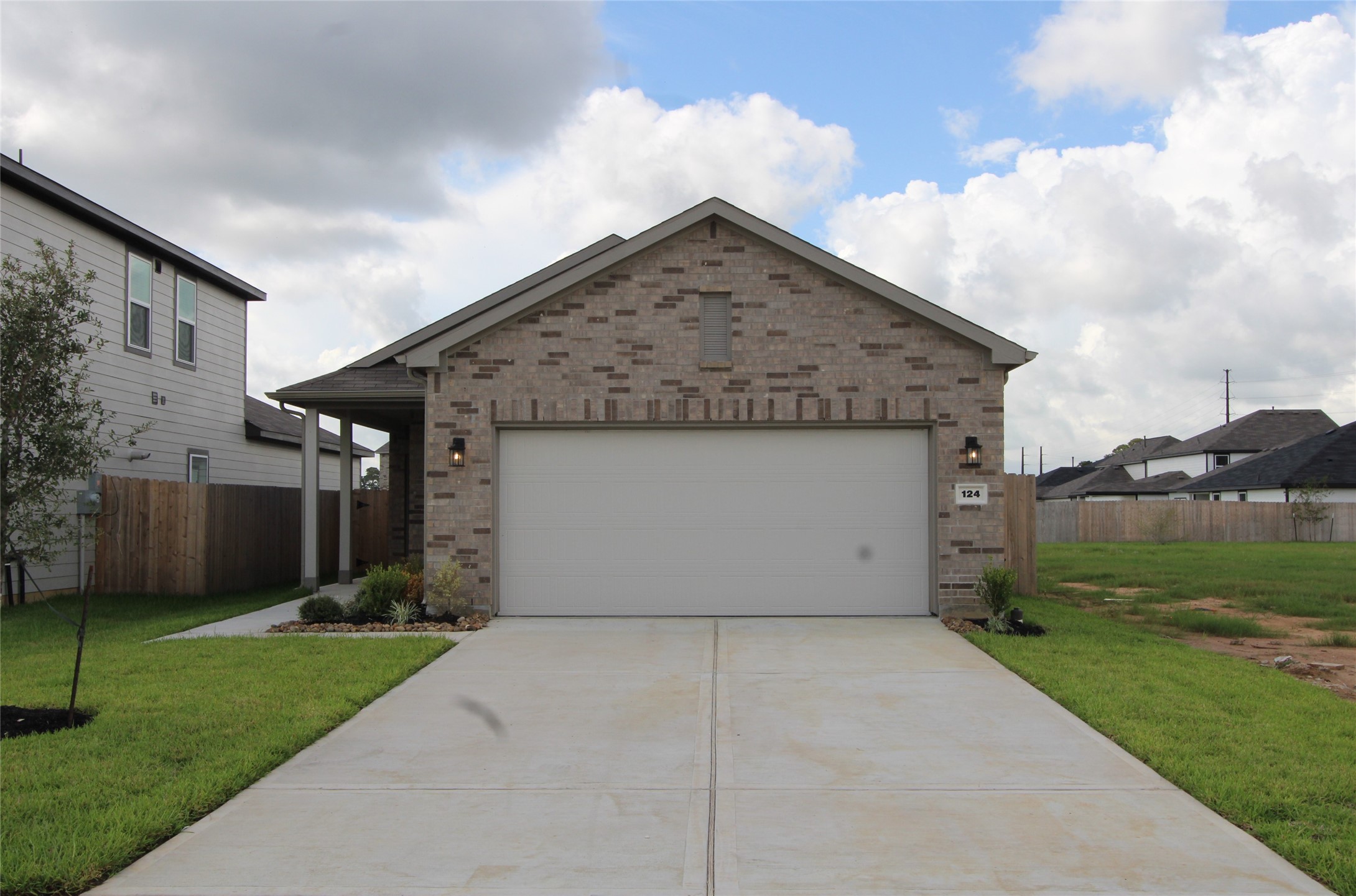 124 Rising Cedar Lane Property Photo 1