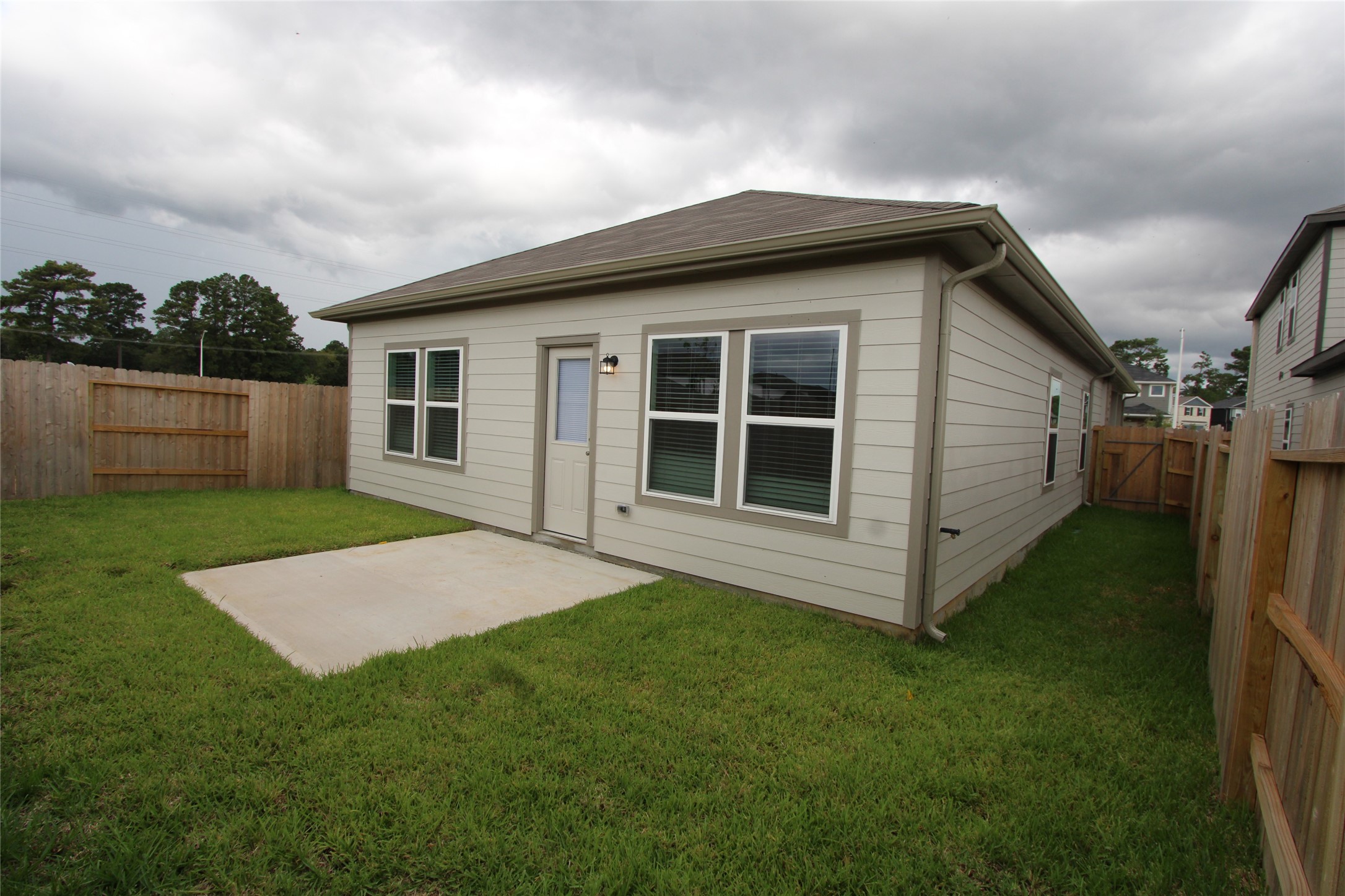 124 Rising Cedar Lane Property Photo 23