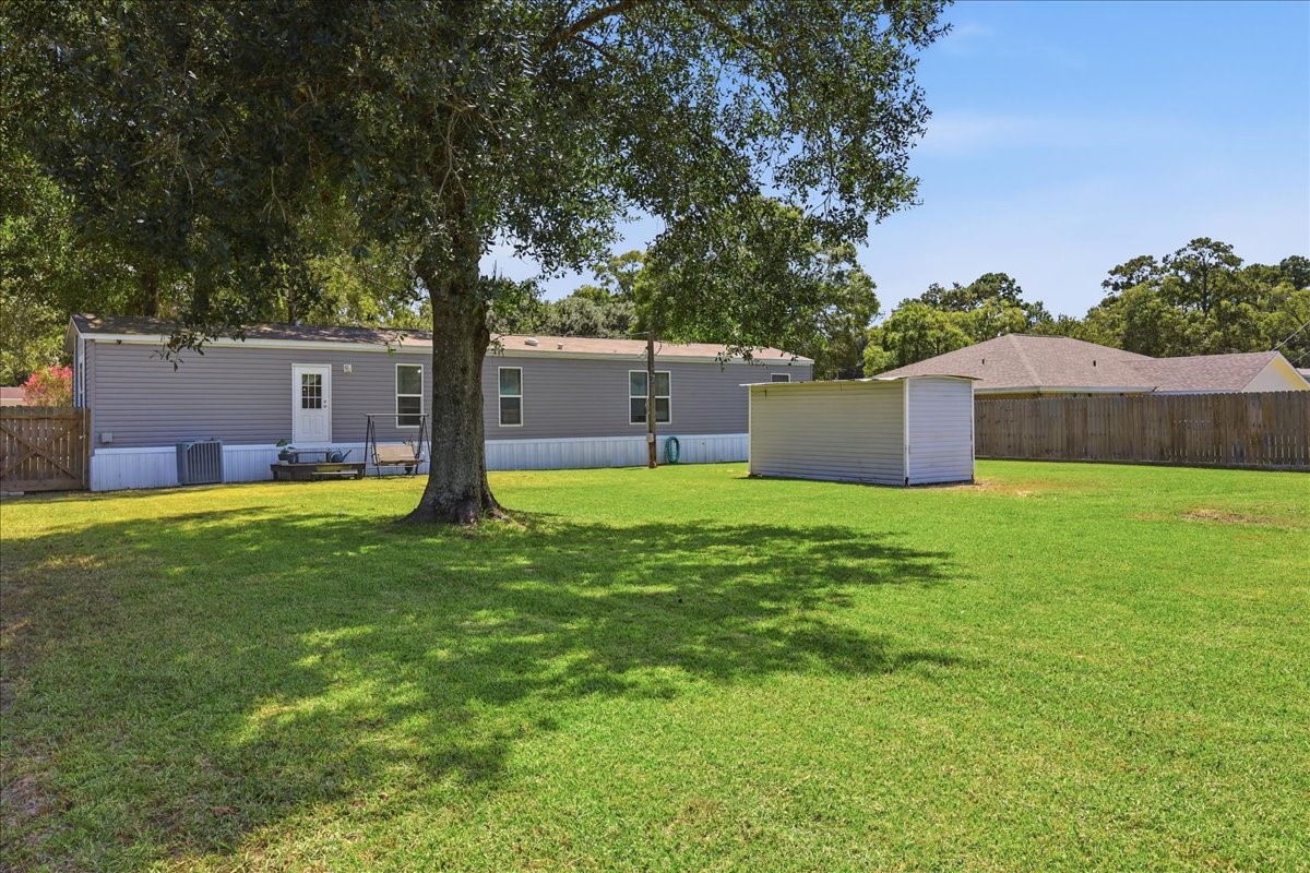 8739 Ash Street Property Photo 24