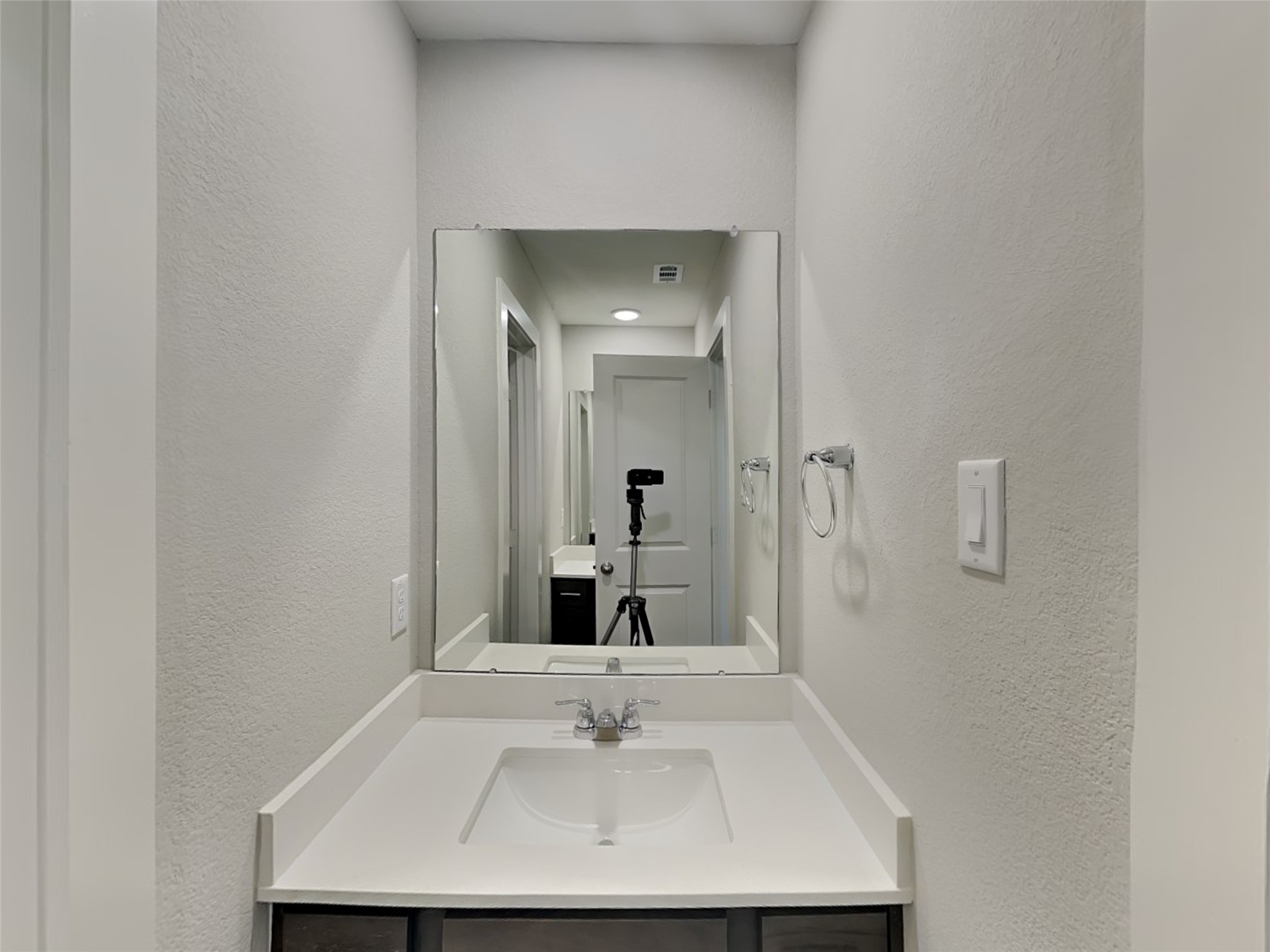 23611 Gibson Forest Drive Property Photo 14
