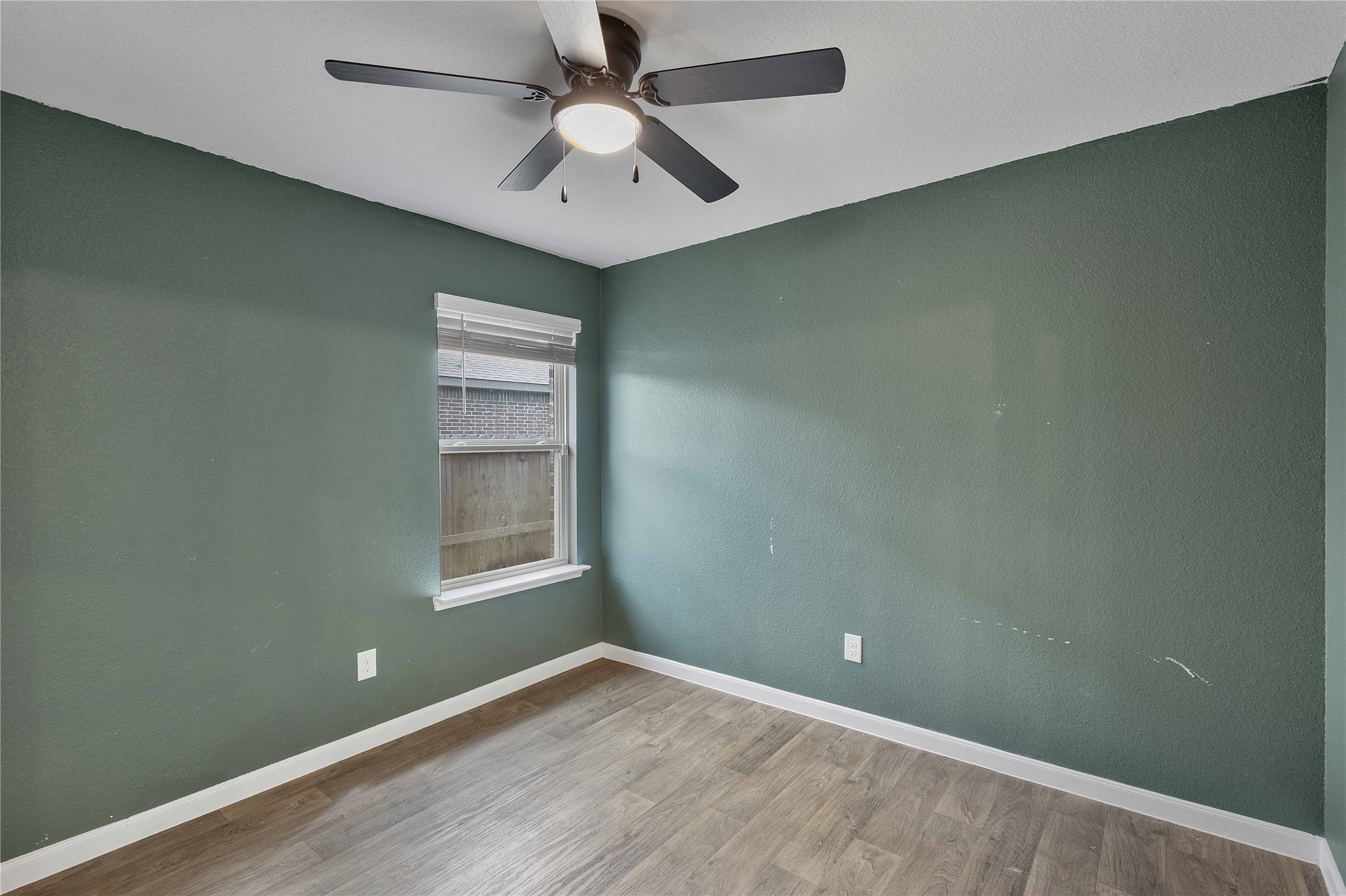329 Kickapoo Drive Property Photo 11
