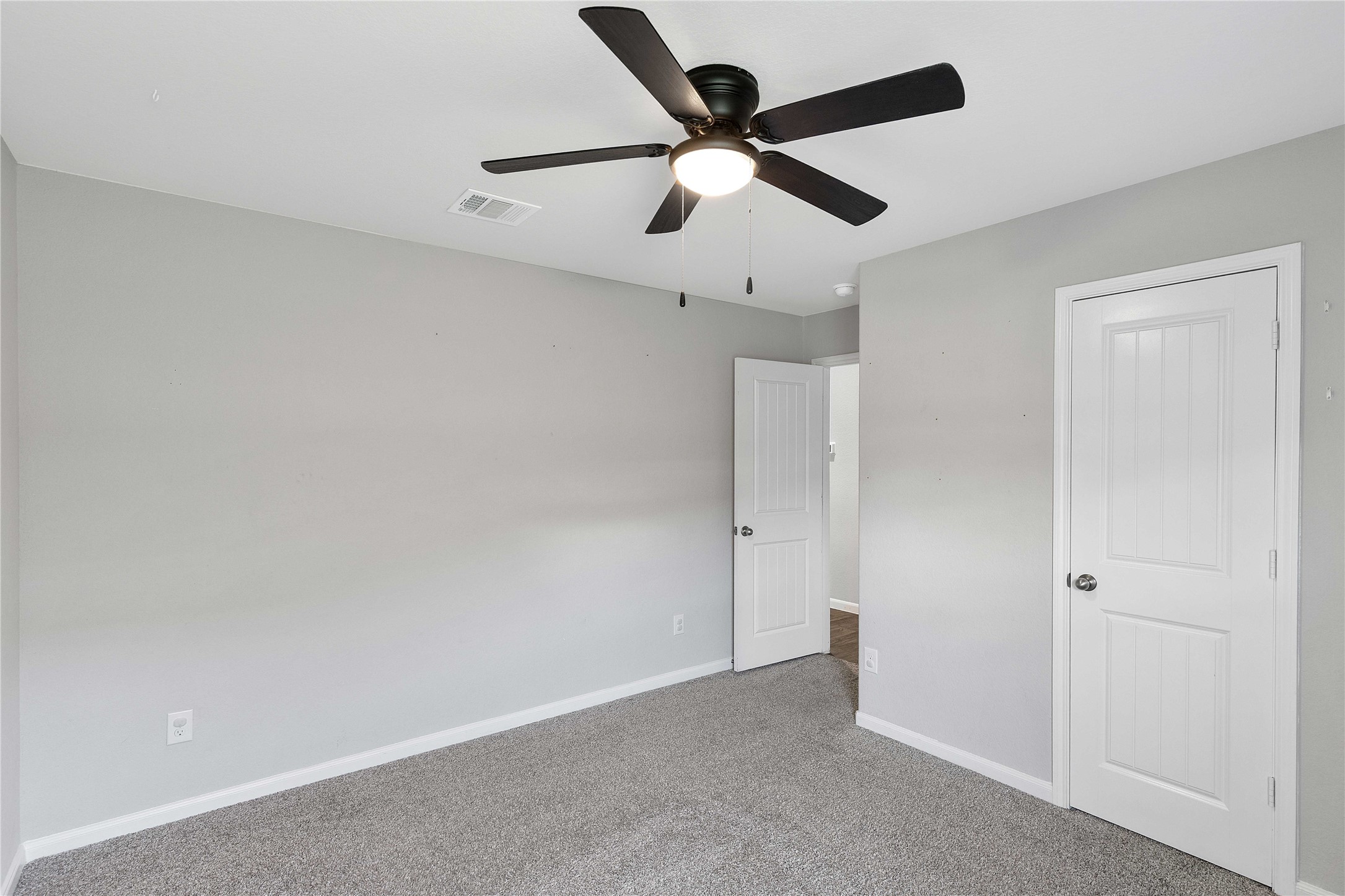 329 Kickapoo Drive Property Photo 29