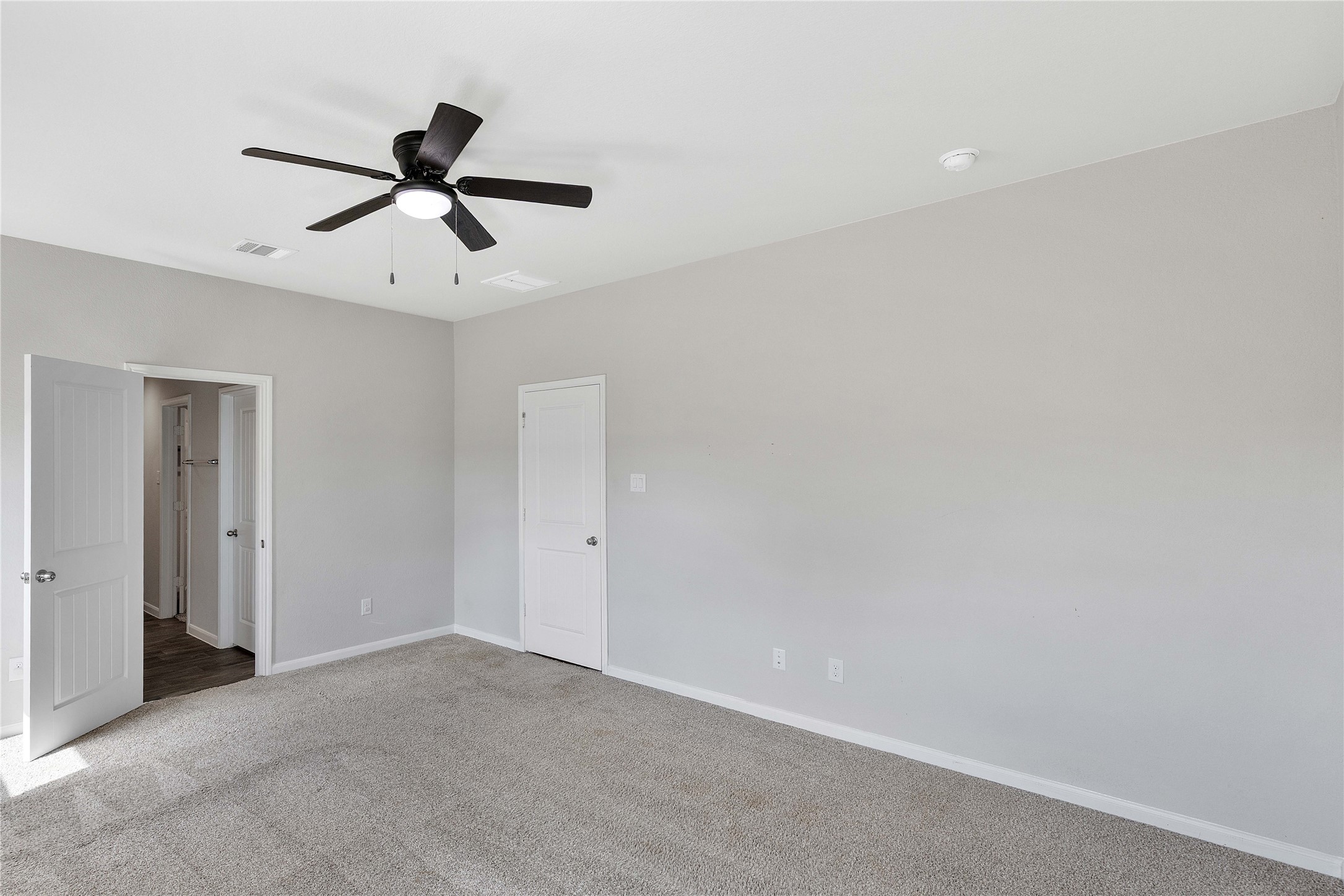 329 Kickapoo Drive Property Photo 34