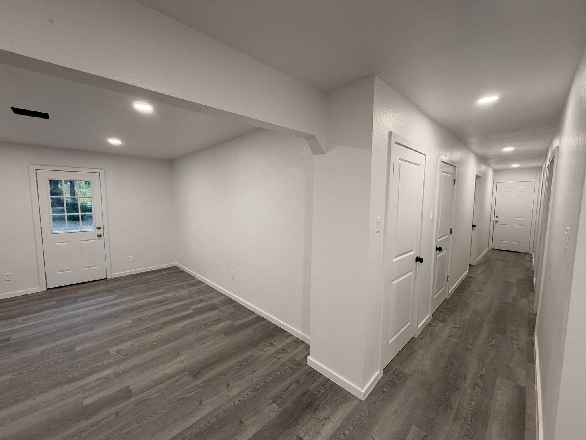 916 Brook Forest Drive A Property Photo 8