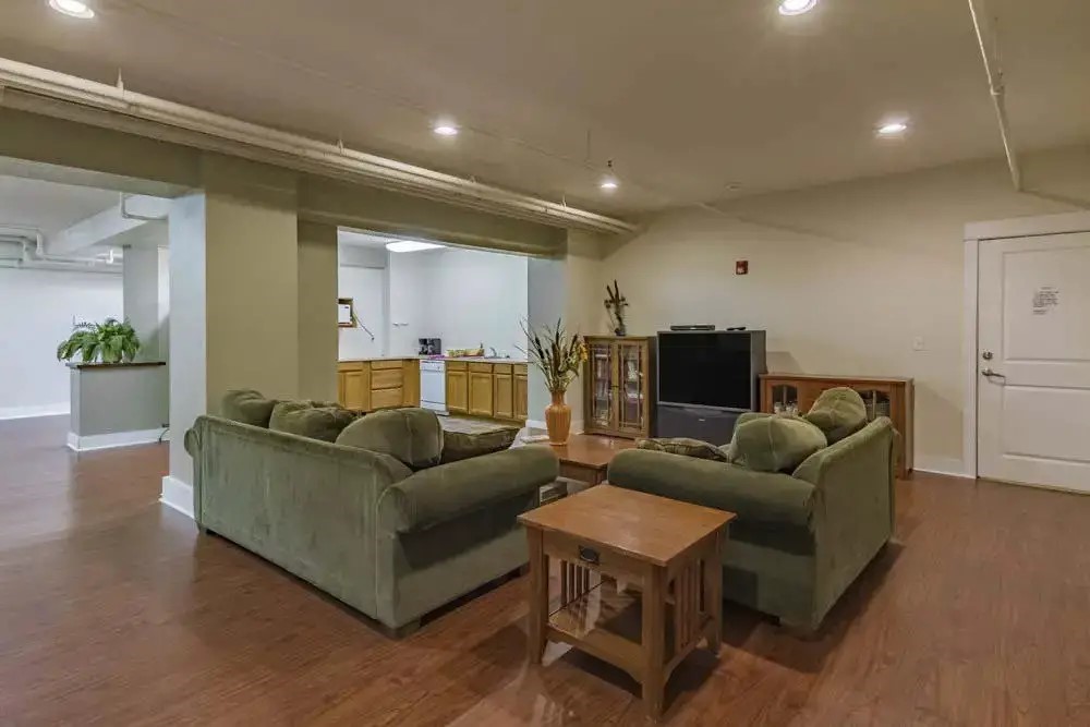 312 Court St Property Photo 15