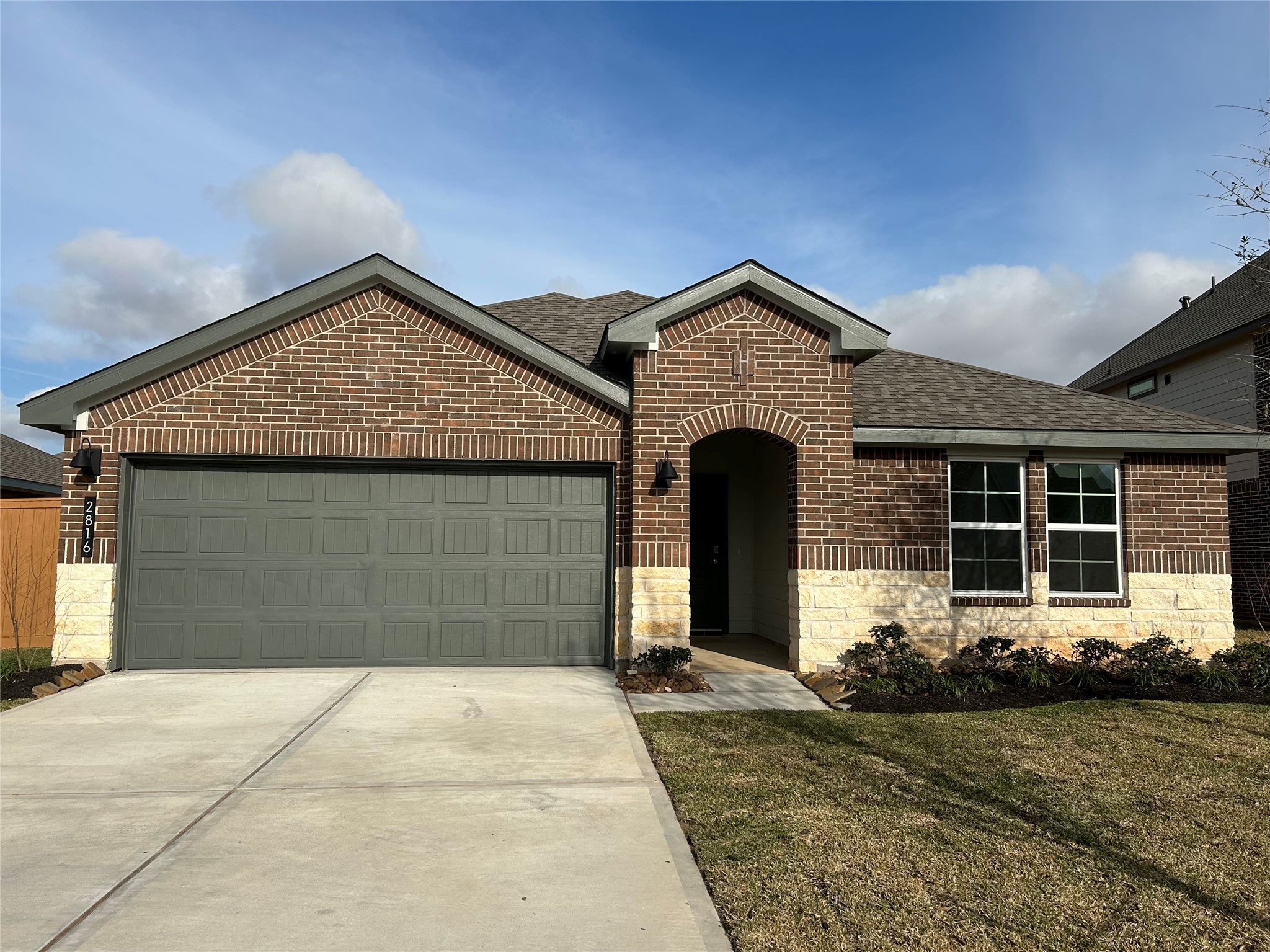 2816 Gran Castillo Drive Property Photo 2