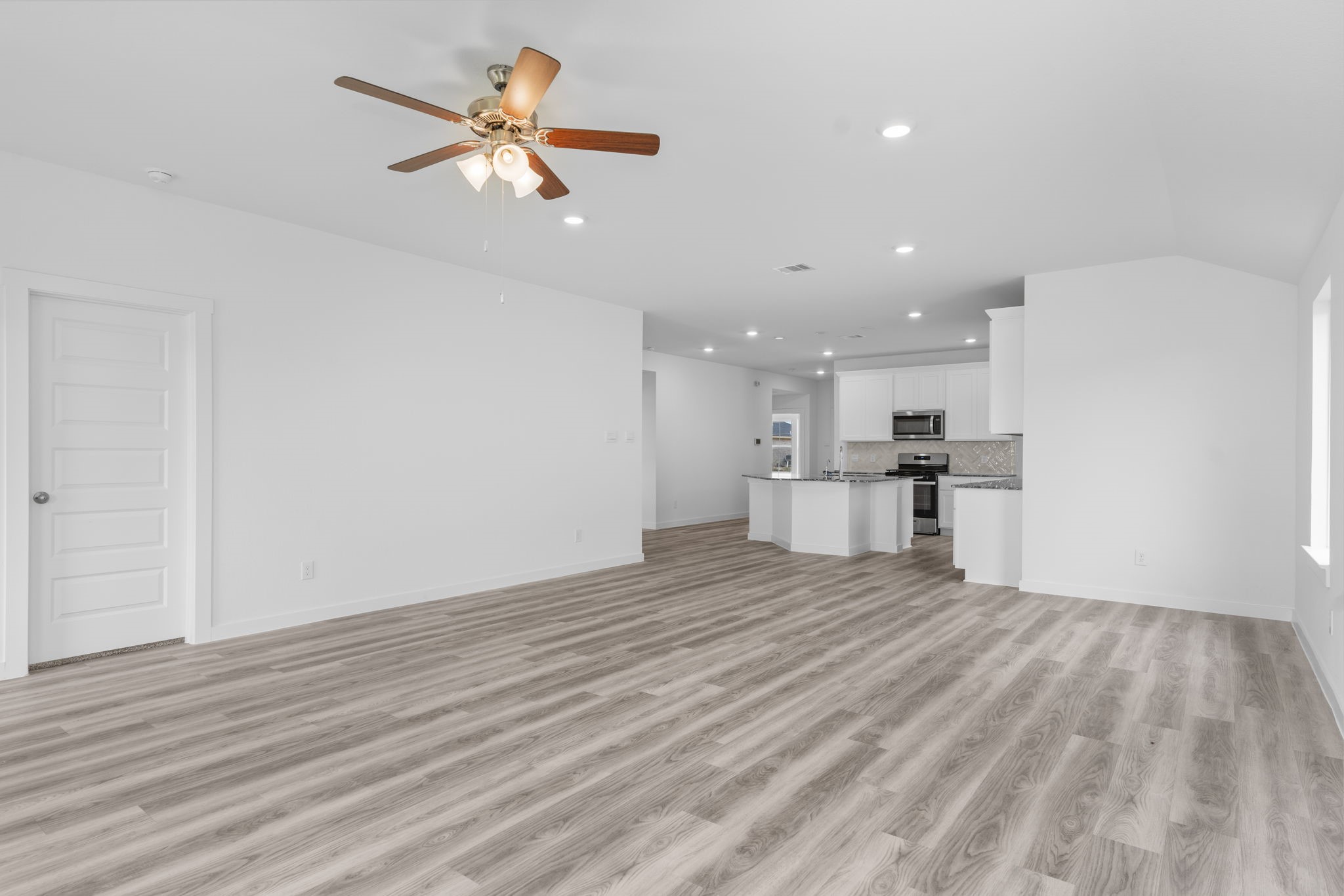 2816 Gran Castillo Drive Property Photo 11