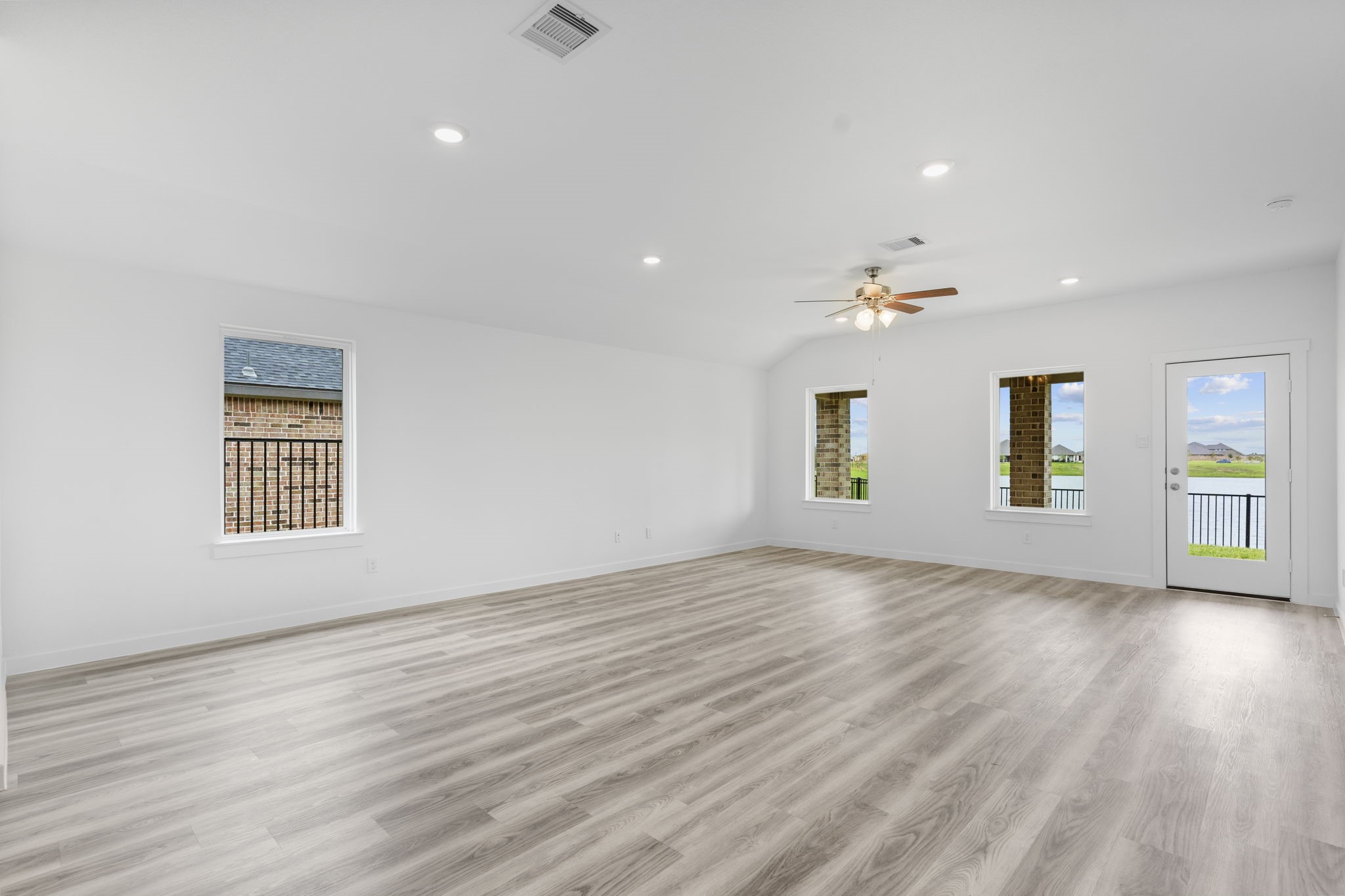 2816 Gran Castillo Drive Property Photo 14