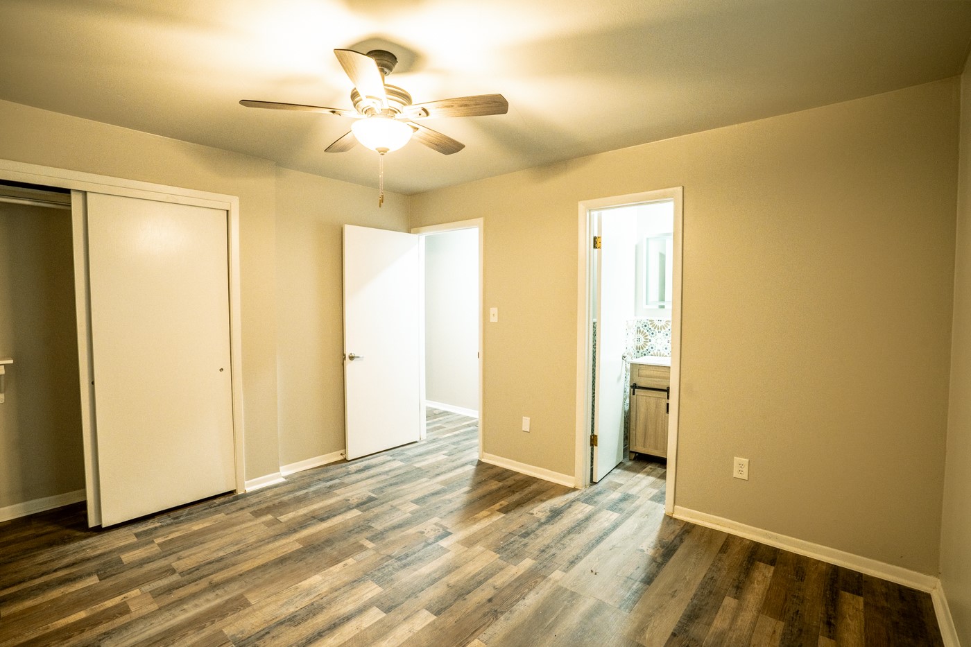 1105 W Saint Louis Avenue Property Photo 12