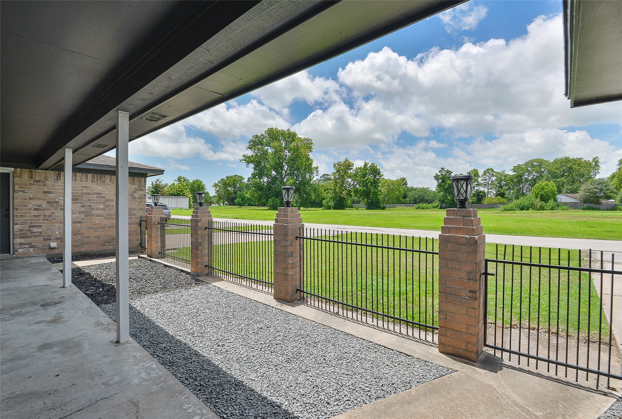 4512 Avenue L 3 Property Photo 3