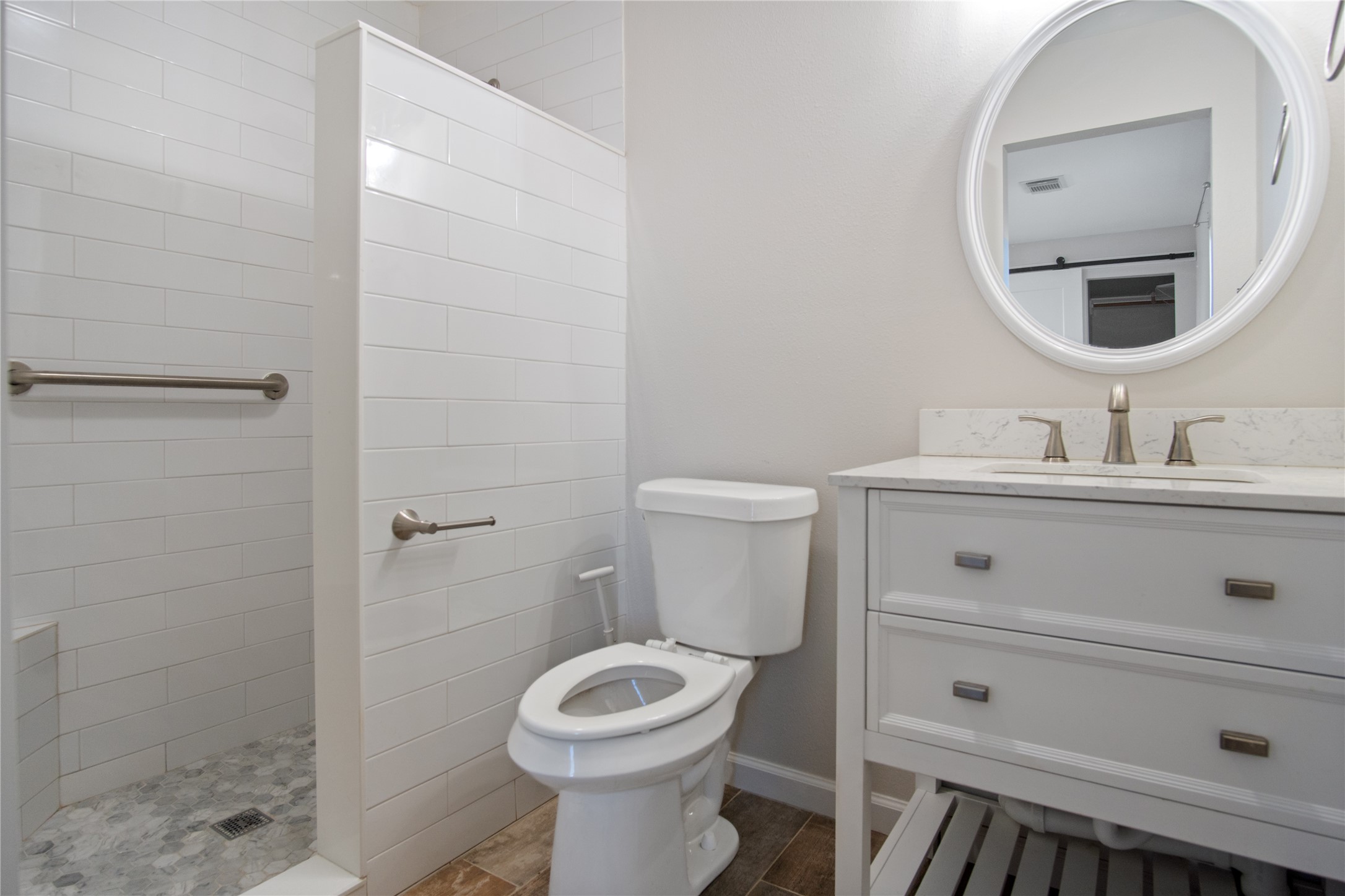 1317 Anderson Avenue Property Photo 19