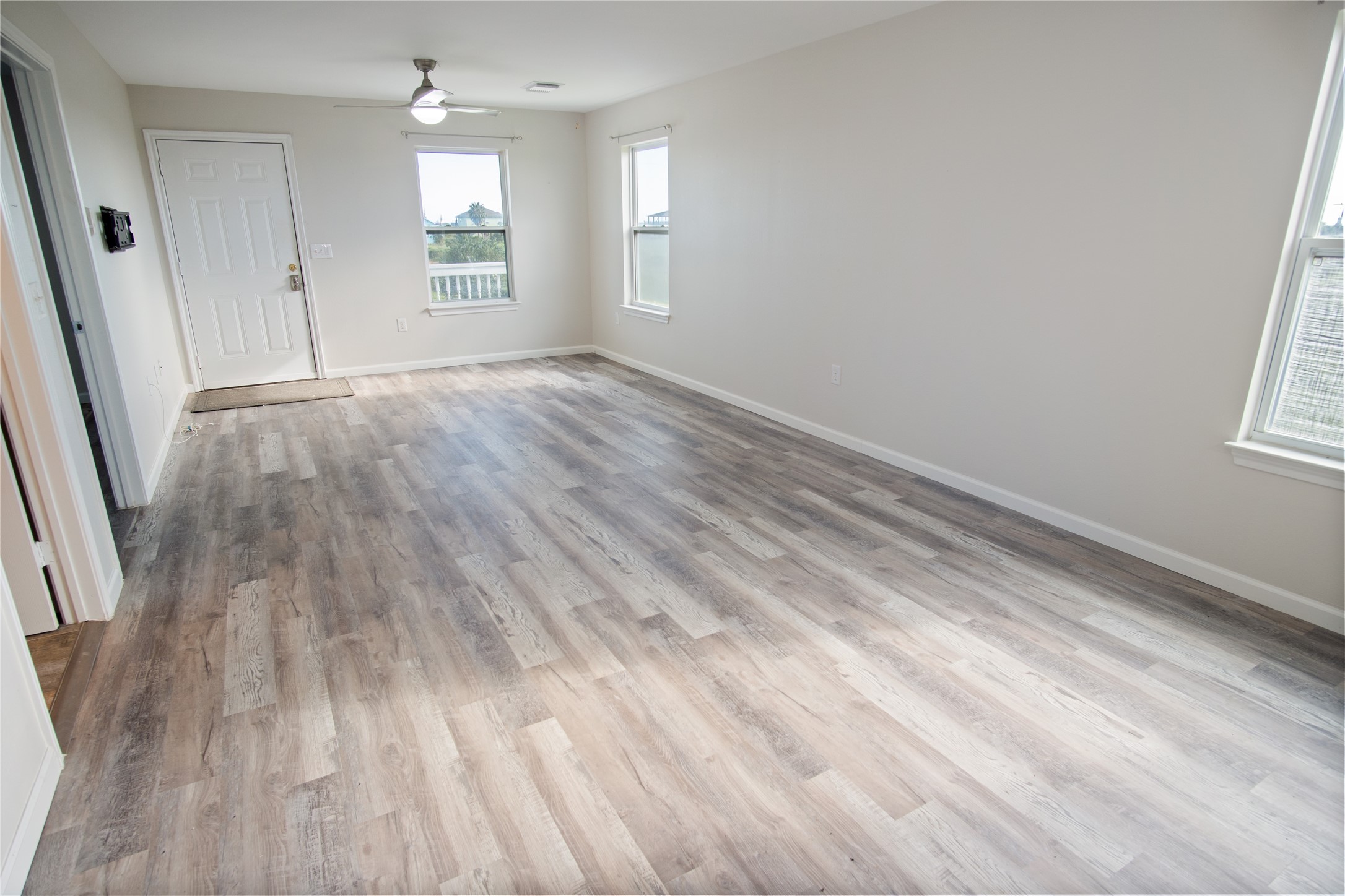 1317 Anderson Avenue Property Photo 22