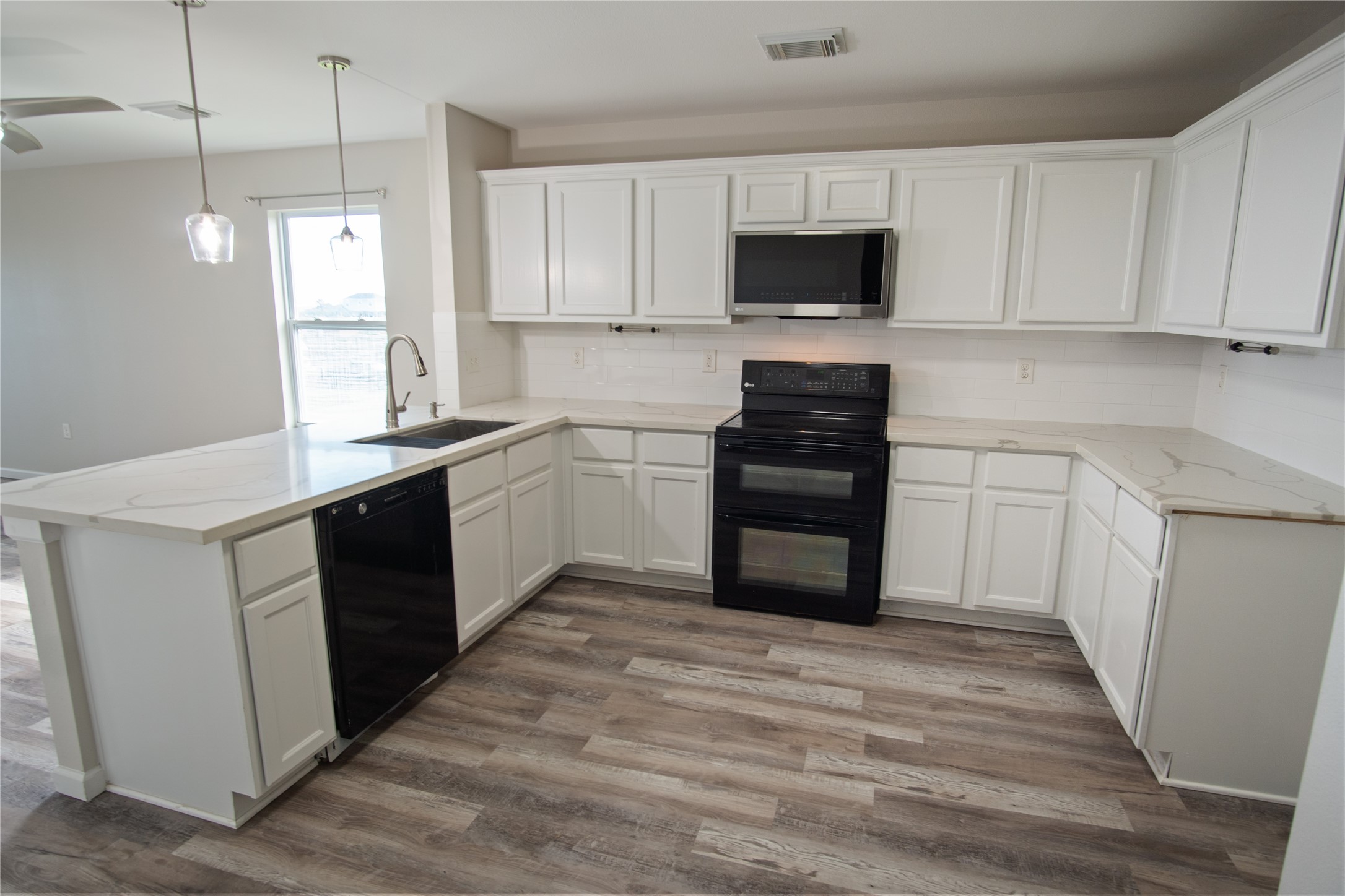 1317 Anderson Avenue Property Photo 26