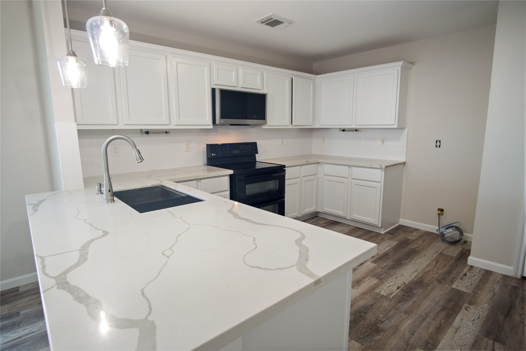 1317 Anderson Avenue Property Photo 27