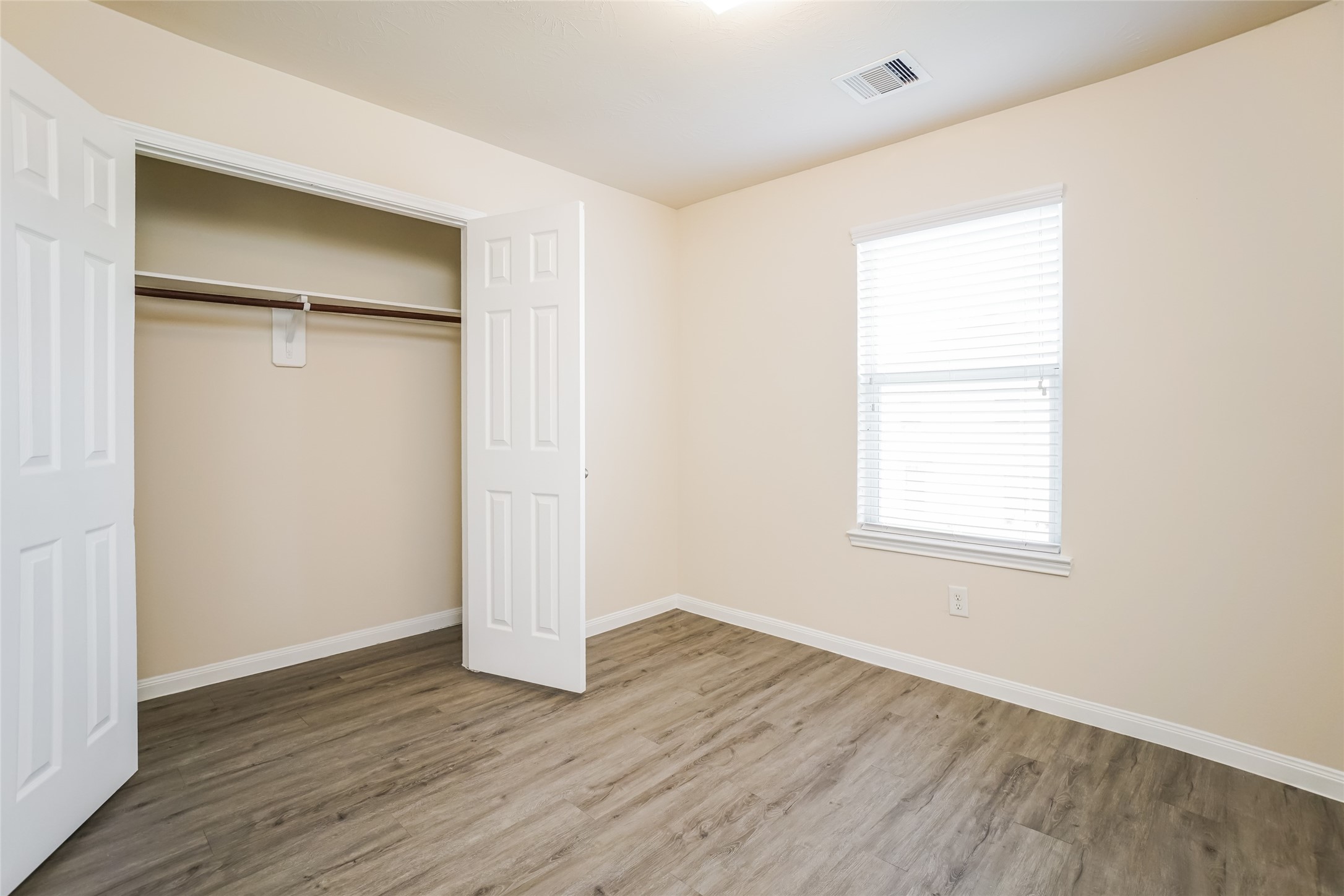 2430 Tomica Court Property Photo 10