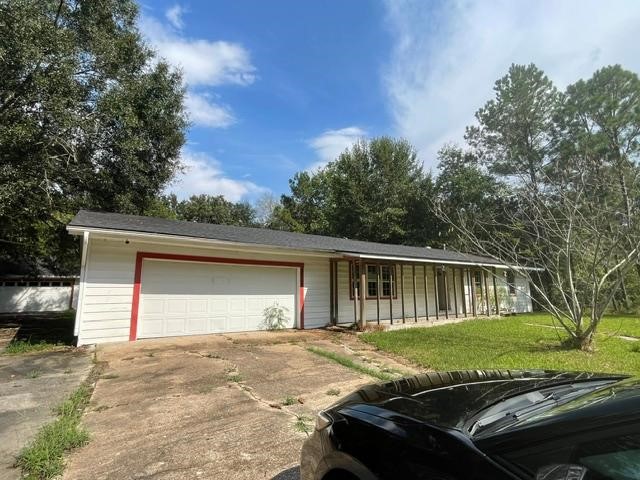 5008 Meeks Drive Property Photo 1