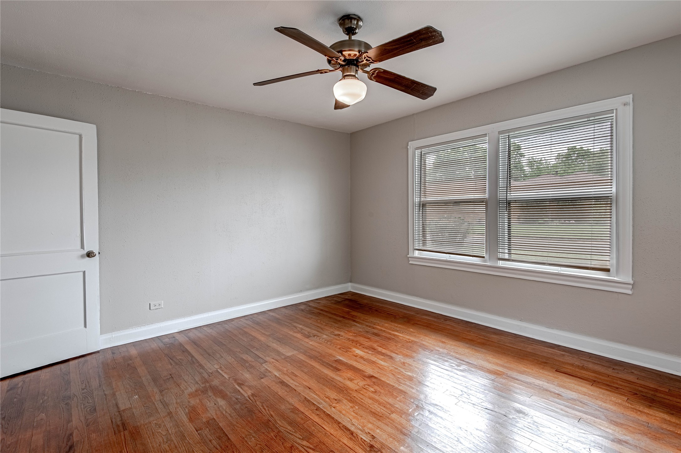 1312 16th Street Property Photo 11