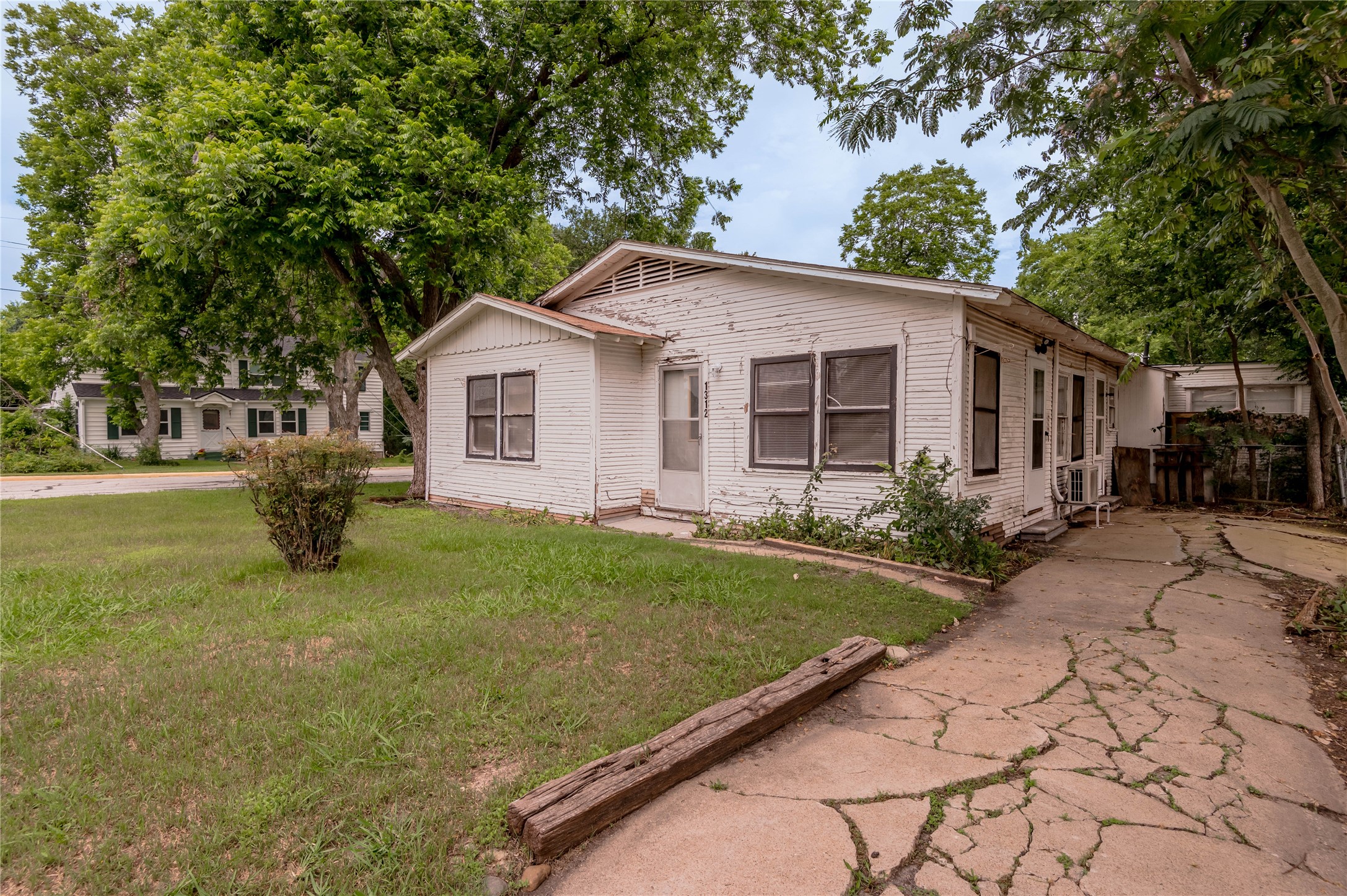1312 16th Street Property Photo 17