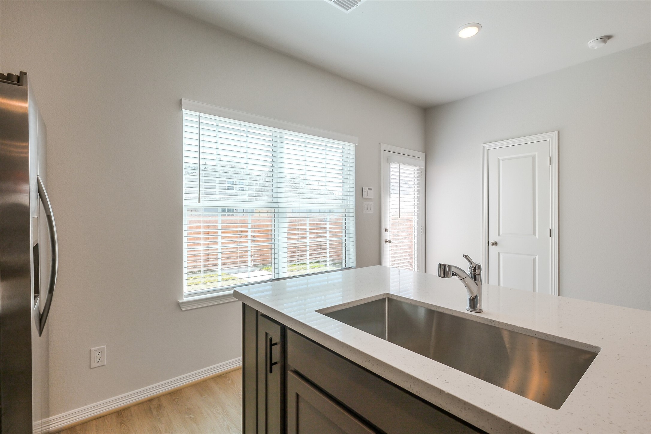 6407 Paris Street Property Photo 14