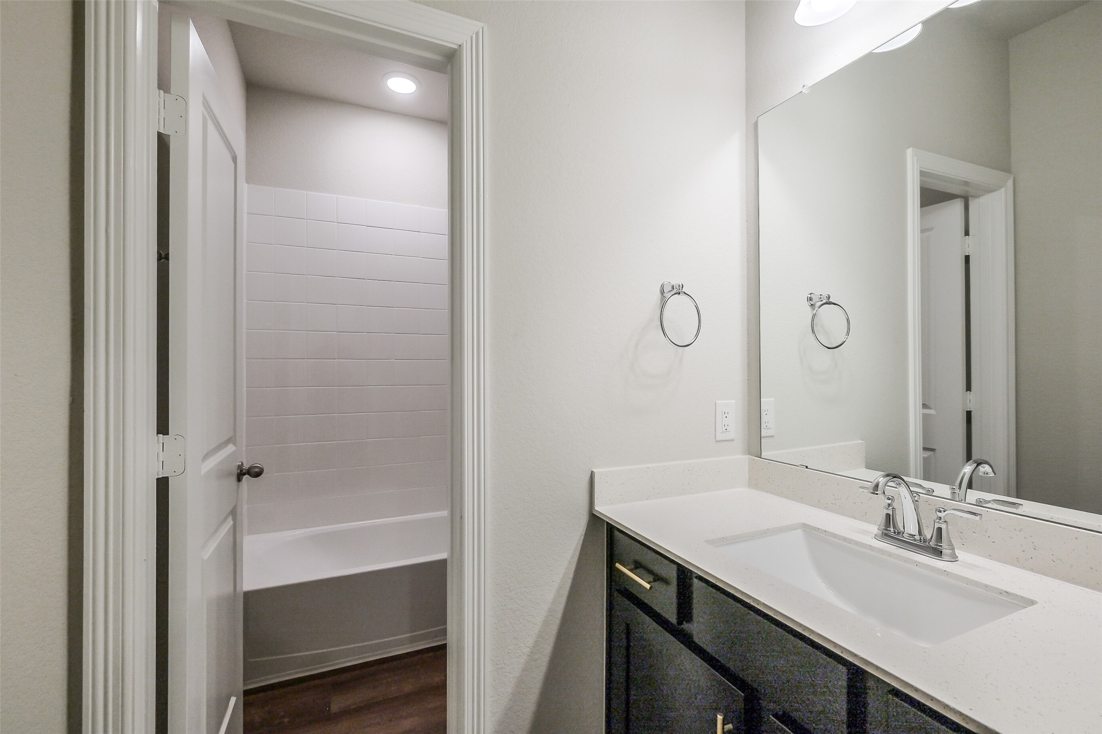 6407 Paris Street Property Photo 26