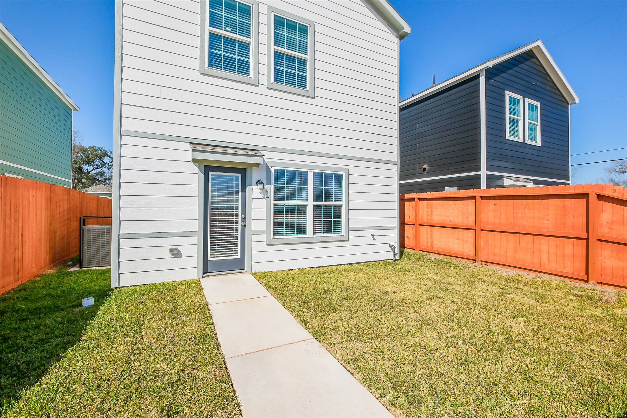 6407 Paris Street Property Photo 32