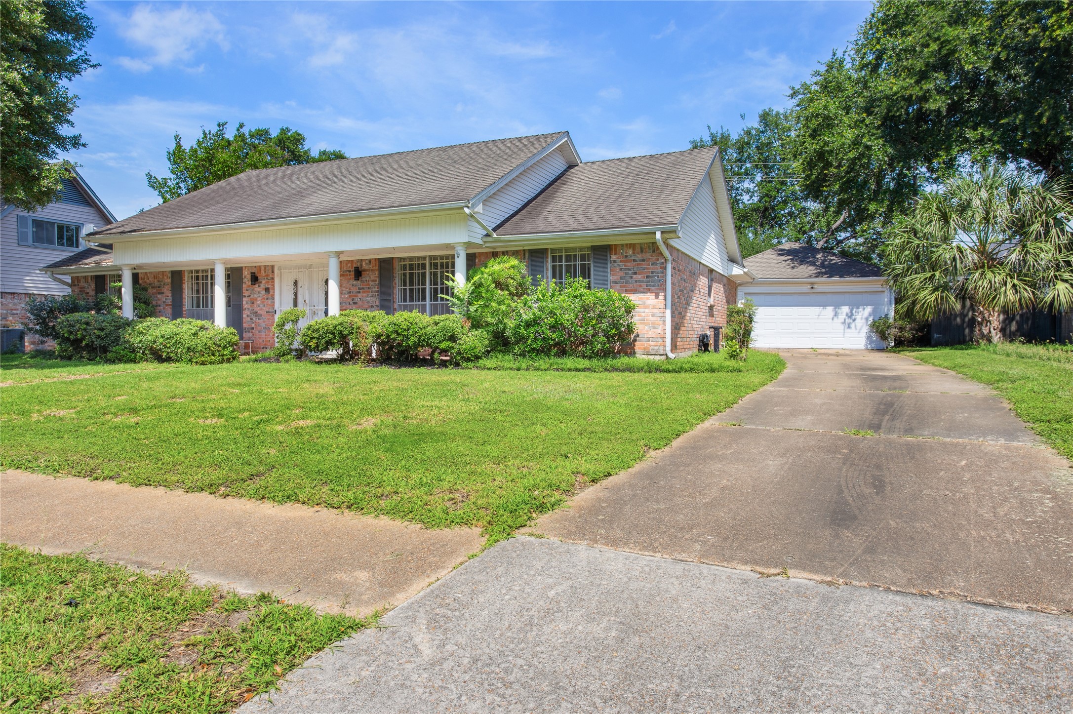 5622 Long Creek Lane Property Photo 8