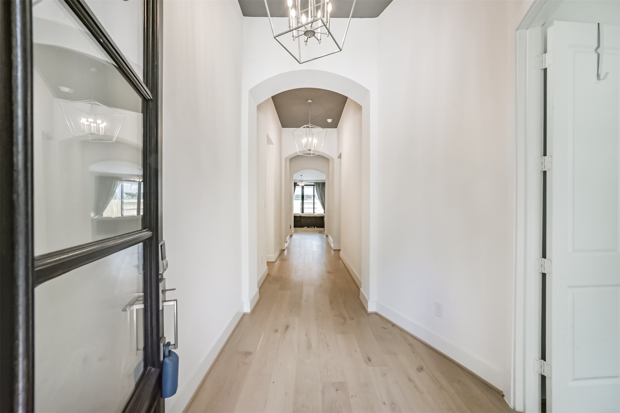 16911 Lupine Meadow Lane Property Photo 4