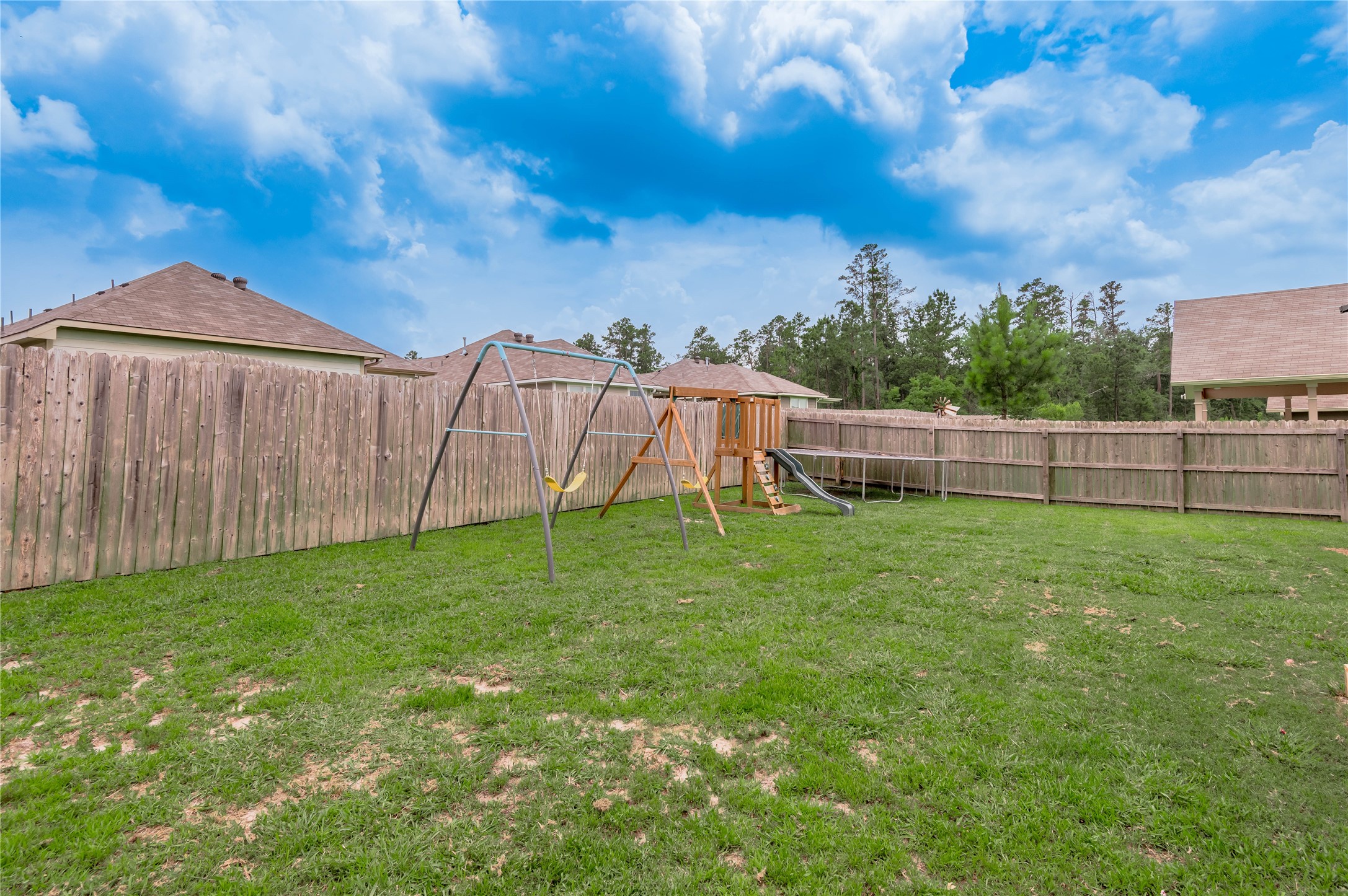 124 Worley Way Property Photo 37