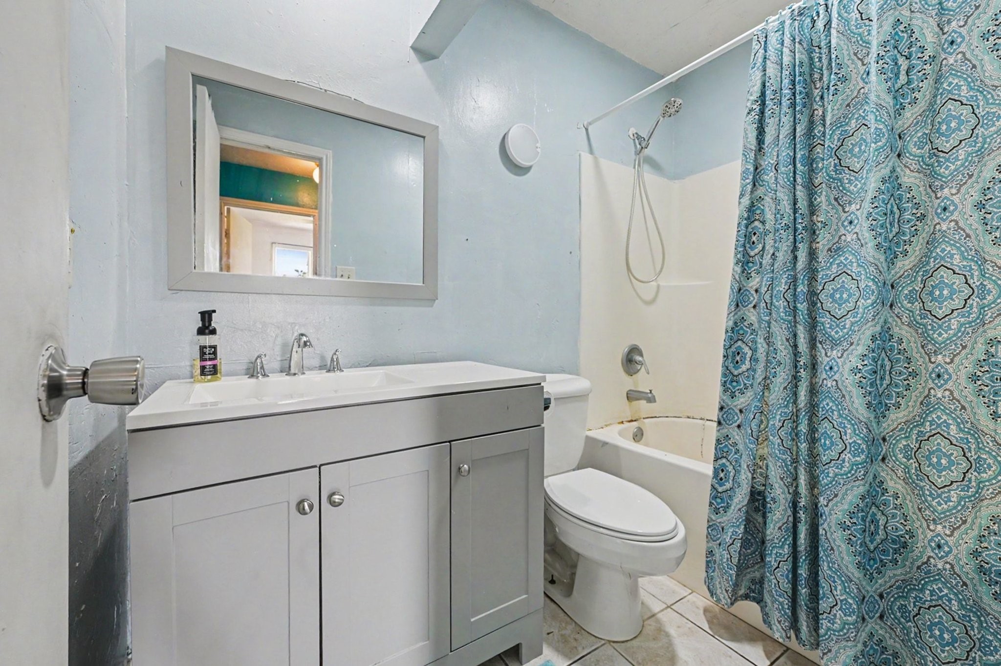 22107 Kenlake Drive Property Photo 20