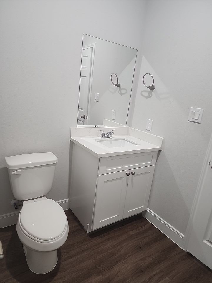 832 Elkhart Street A Property Photo 11