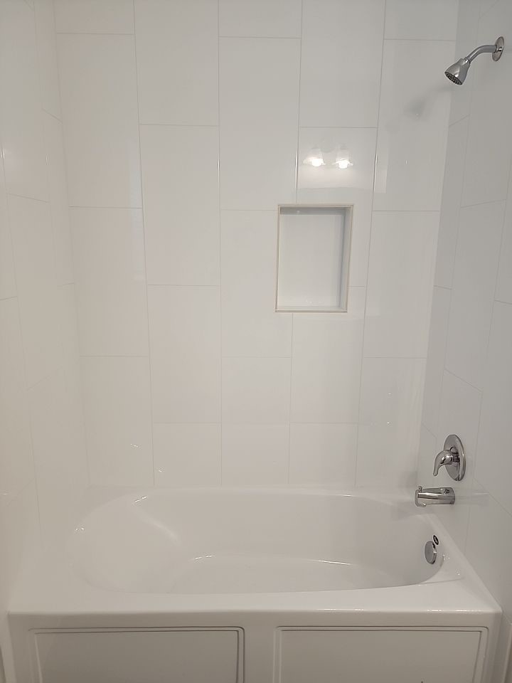 832 Elkhart Street A Property Photo 12