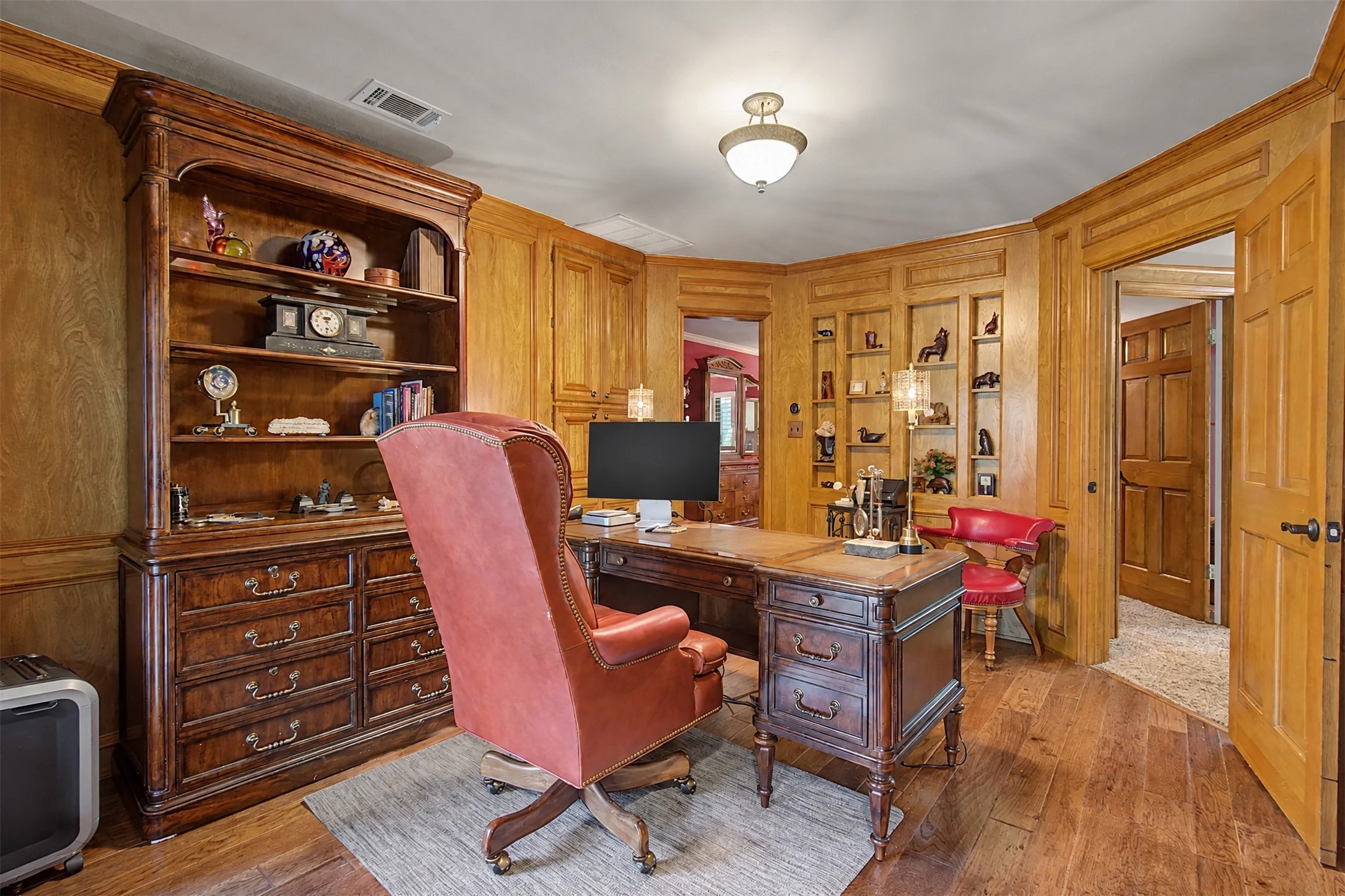 11 Holly Tree Lane Property Photo 16