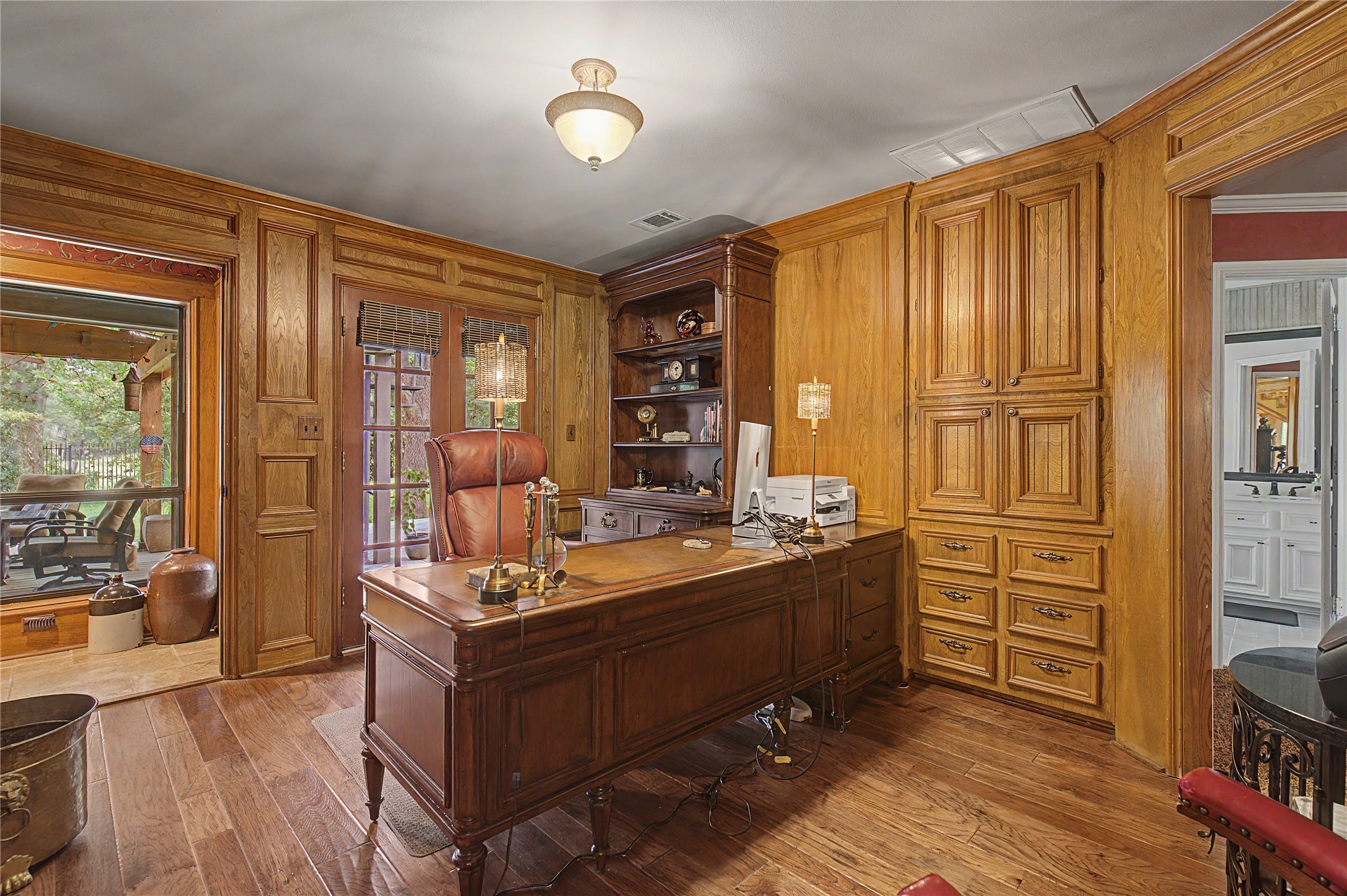 11 Holly Tree Lane Property Photo 17