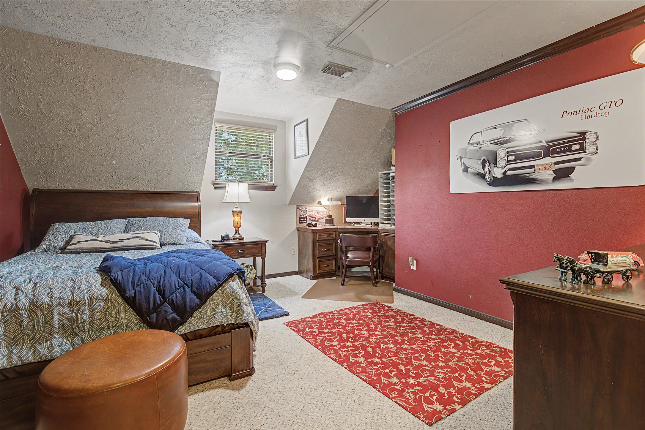 11 Holly Tree Lane Property Photo 27