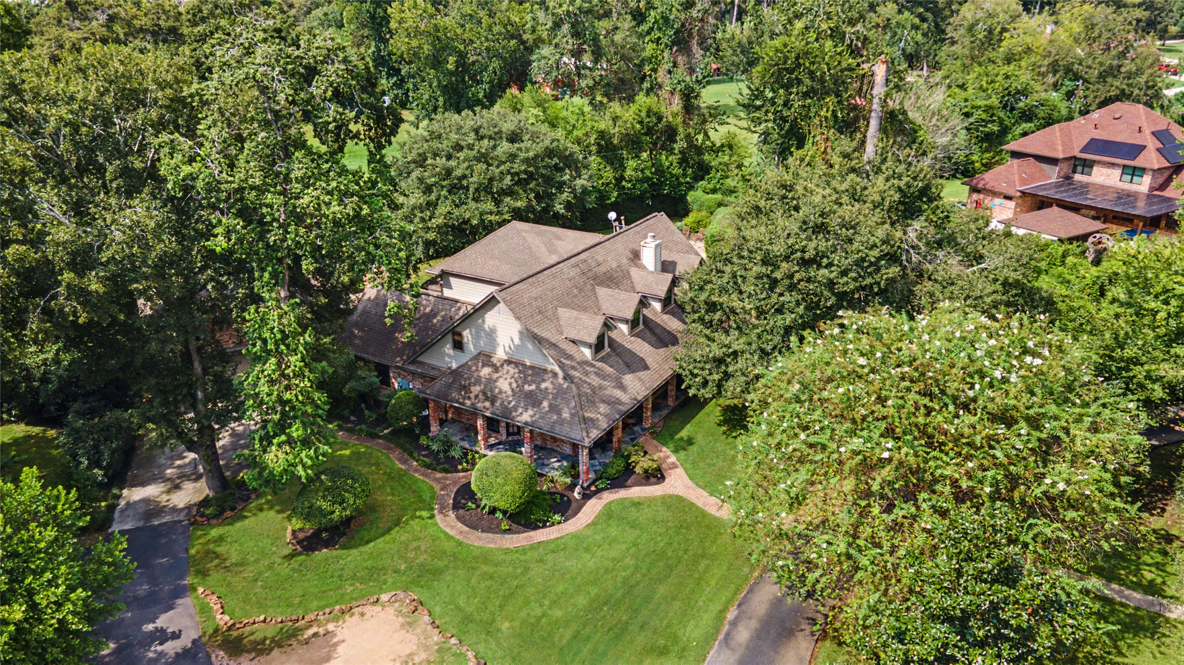 11 Holly Tree Lane Property Photo 42