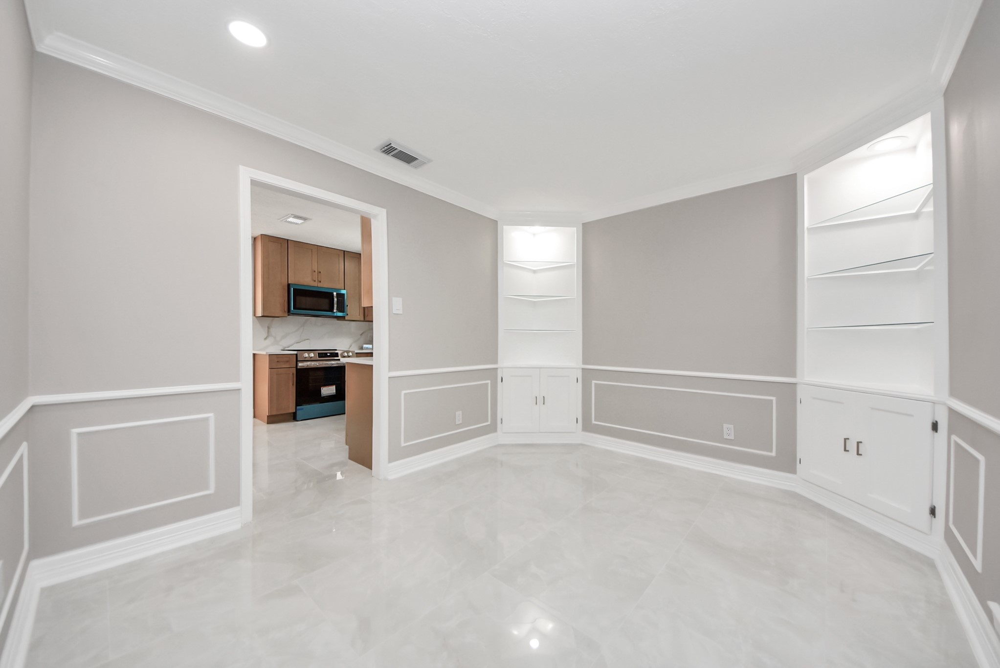 15538 Torry Pines Road Property Photo 24