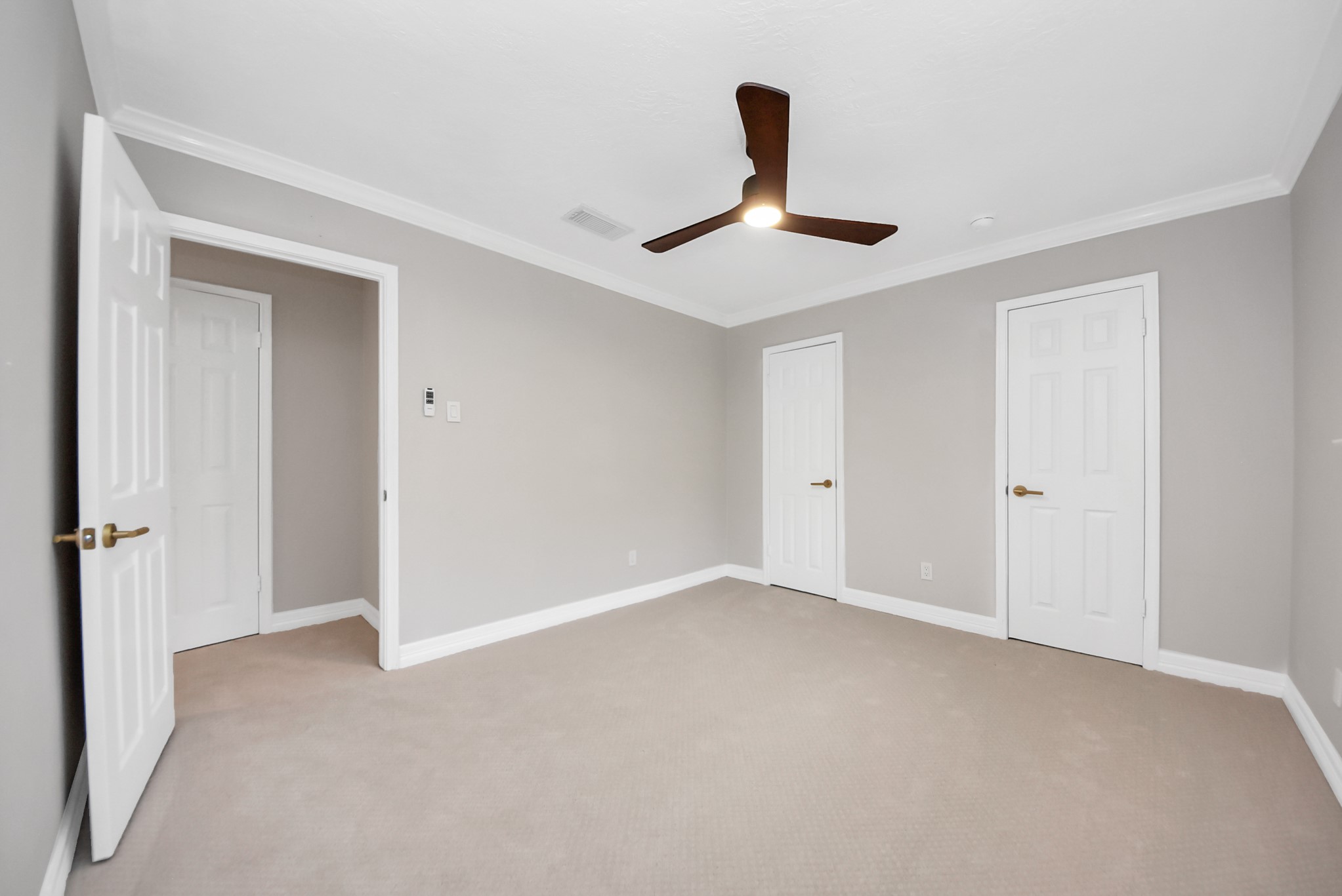 15538 Torry Pines Road Property Photo 35