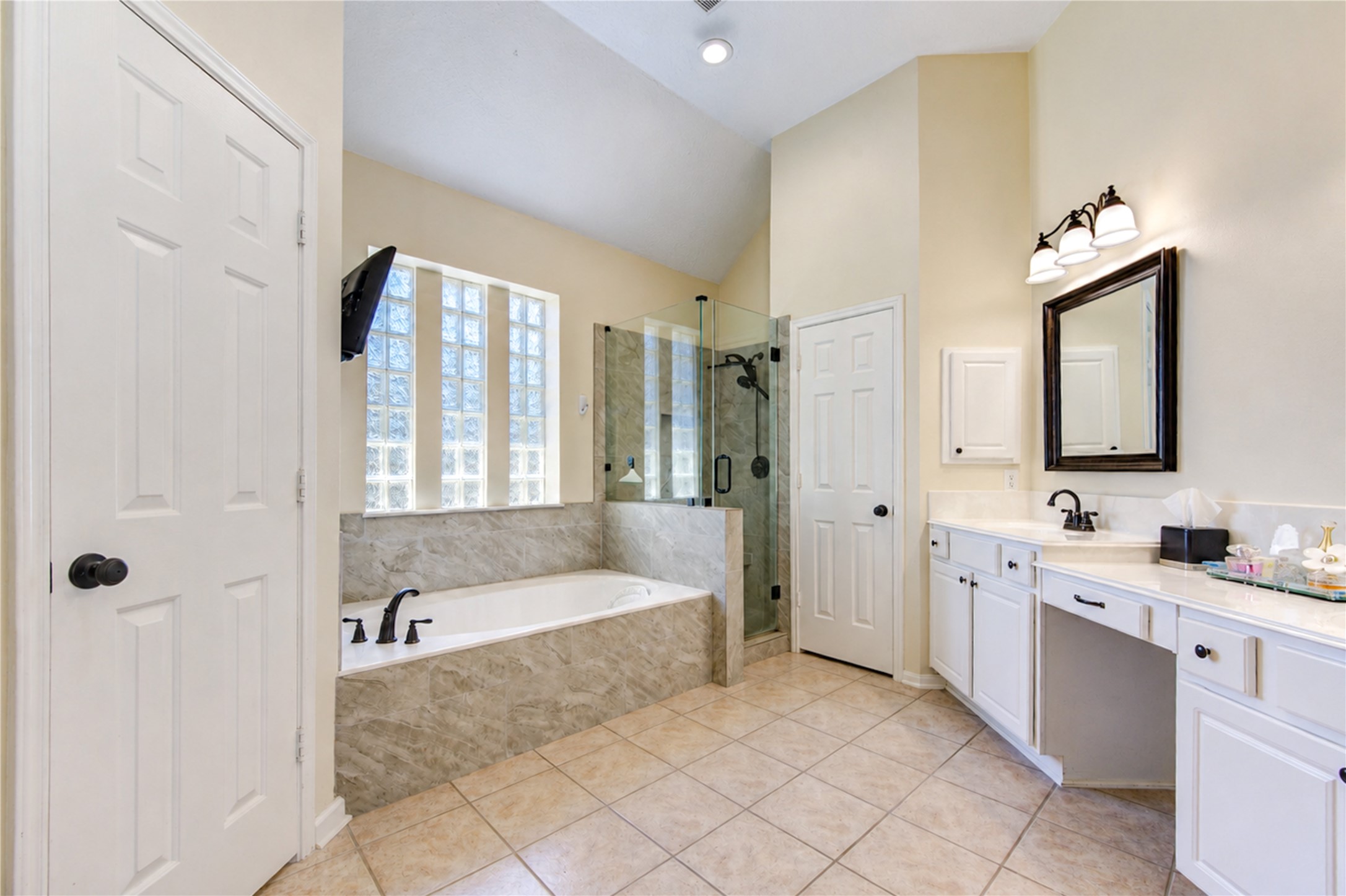 11 Ryanwyck Place Property Photo 16