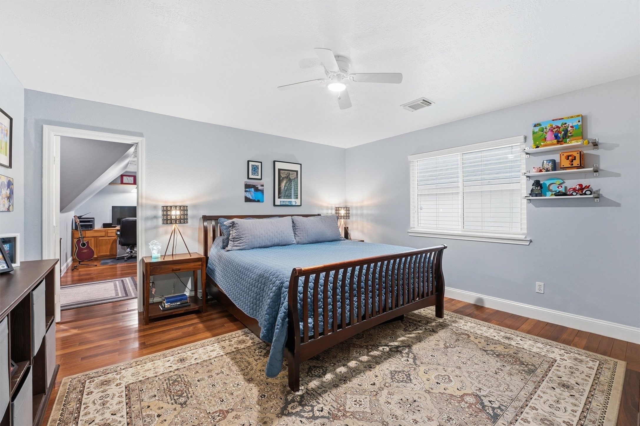 8103 Hurst Forest Drive Property Photo 20