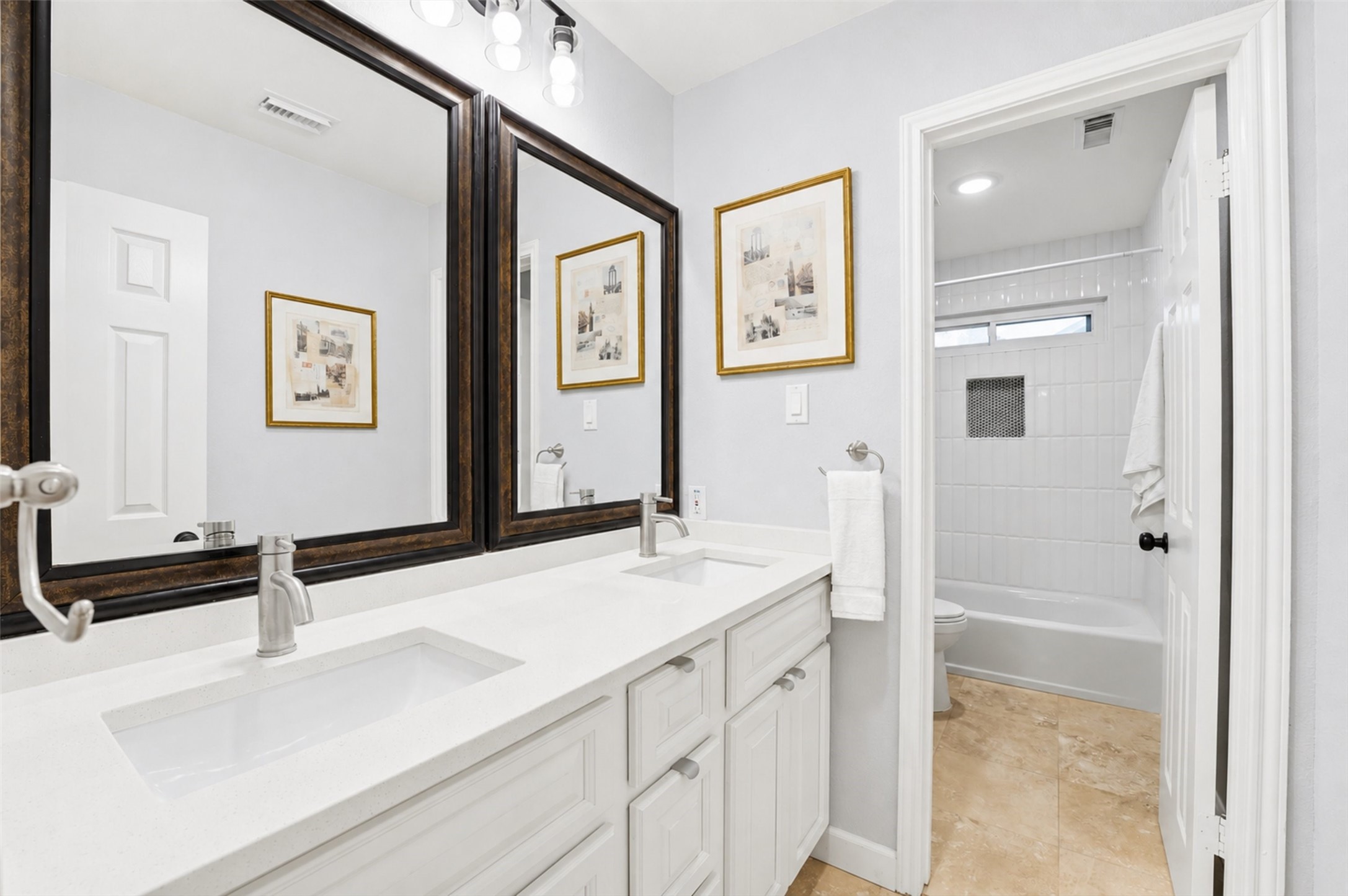 8103 Hurst Forest Drive Property Photo 22