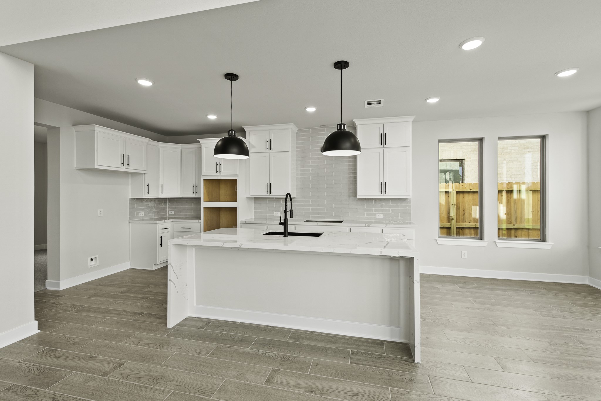 2643 Oregano Rise Drive Property Photo 6