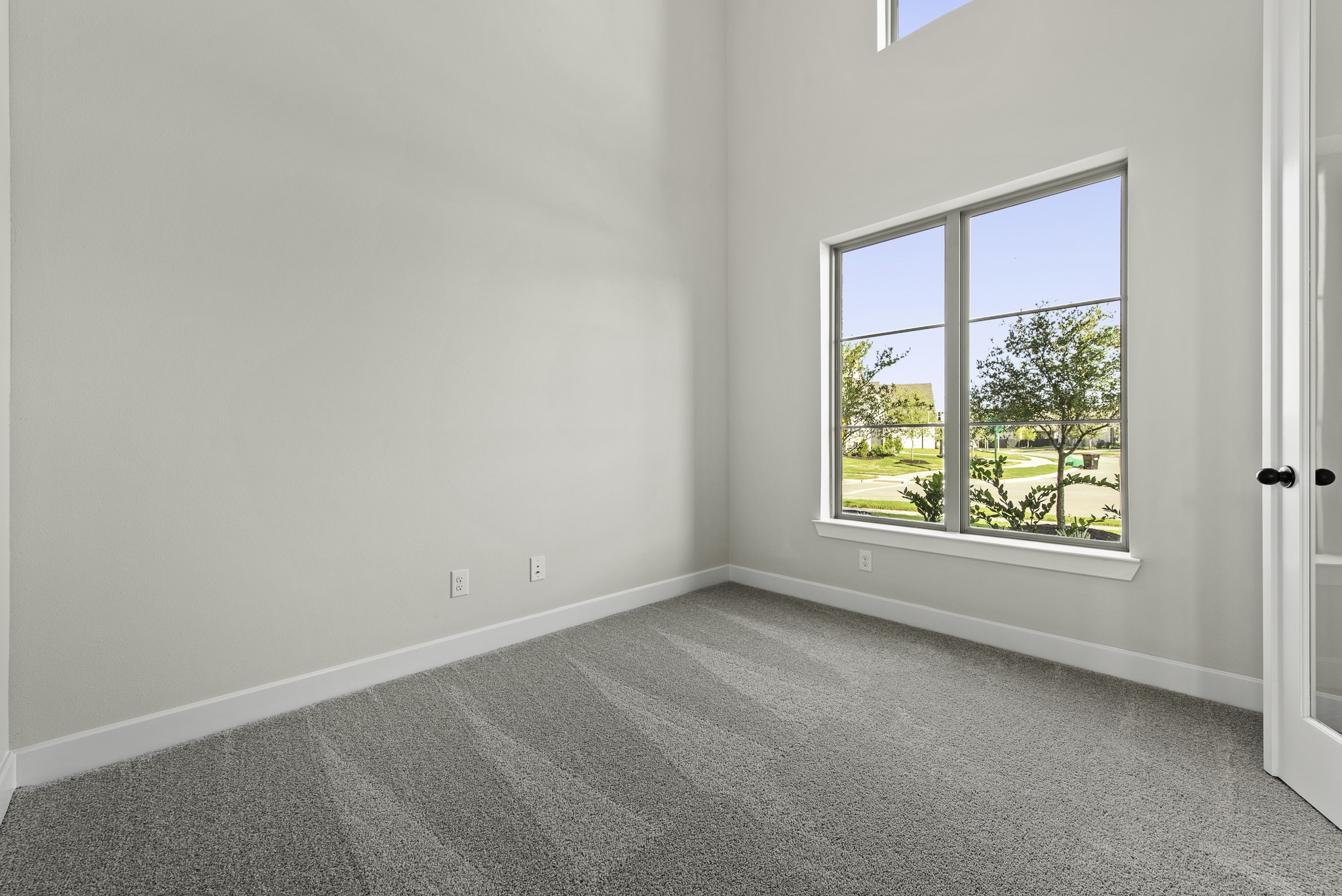 2643 Oregano Rise Drive Property Photo 8