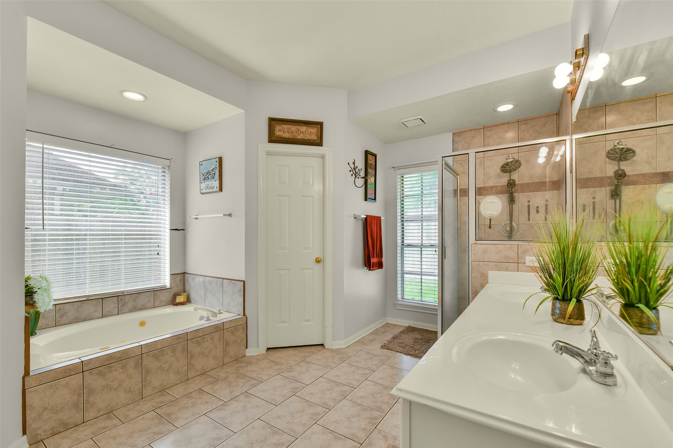 14002 Crown Glen Court Property Photo 15