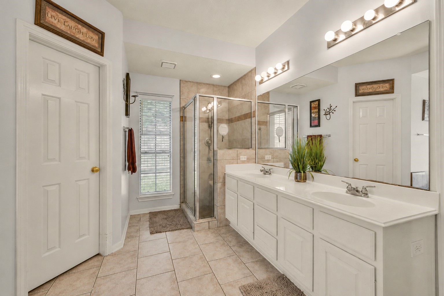 14002 Crown Glen Court Property Photo 16