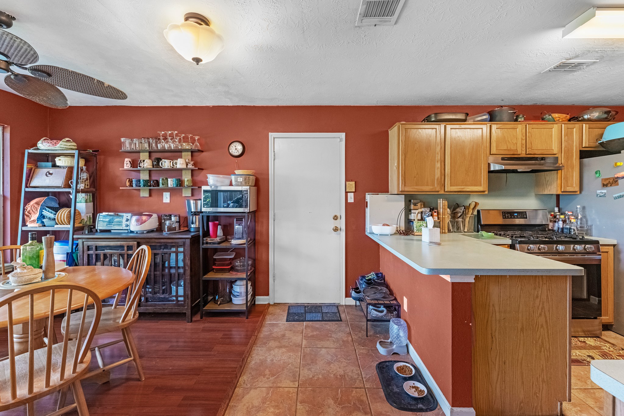 9115 Reagan Meadow Court Property Photo 17