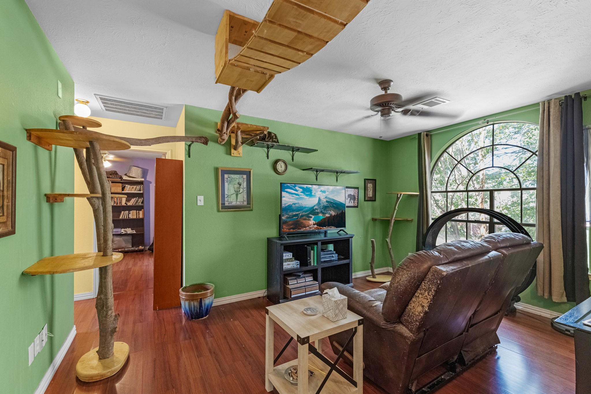 9115 Reagan Meadow Court Property Photo 32