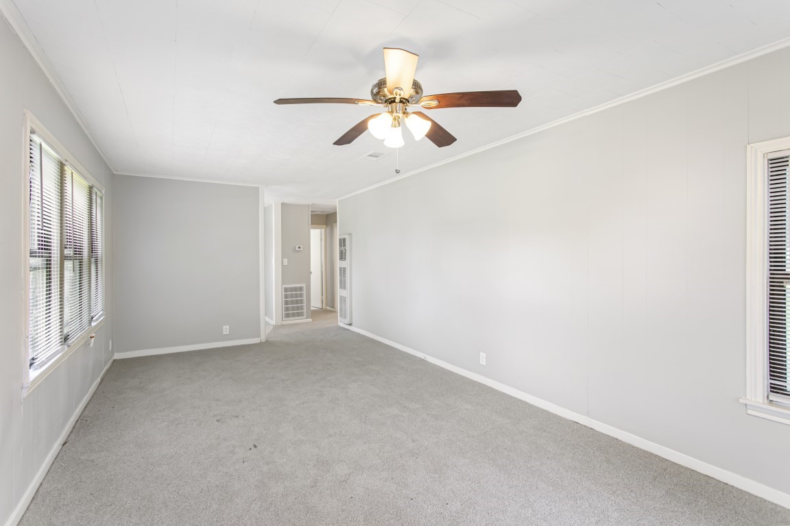 1202 13th Street N Property Photo 3