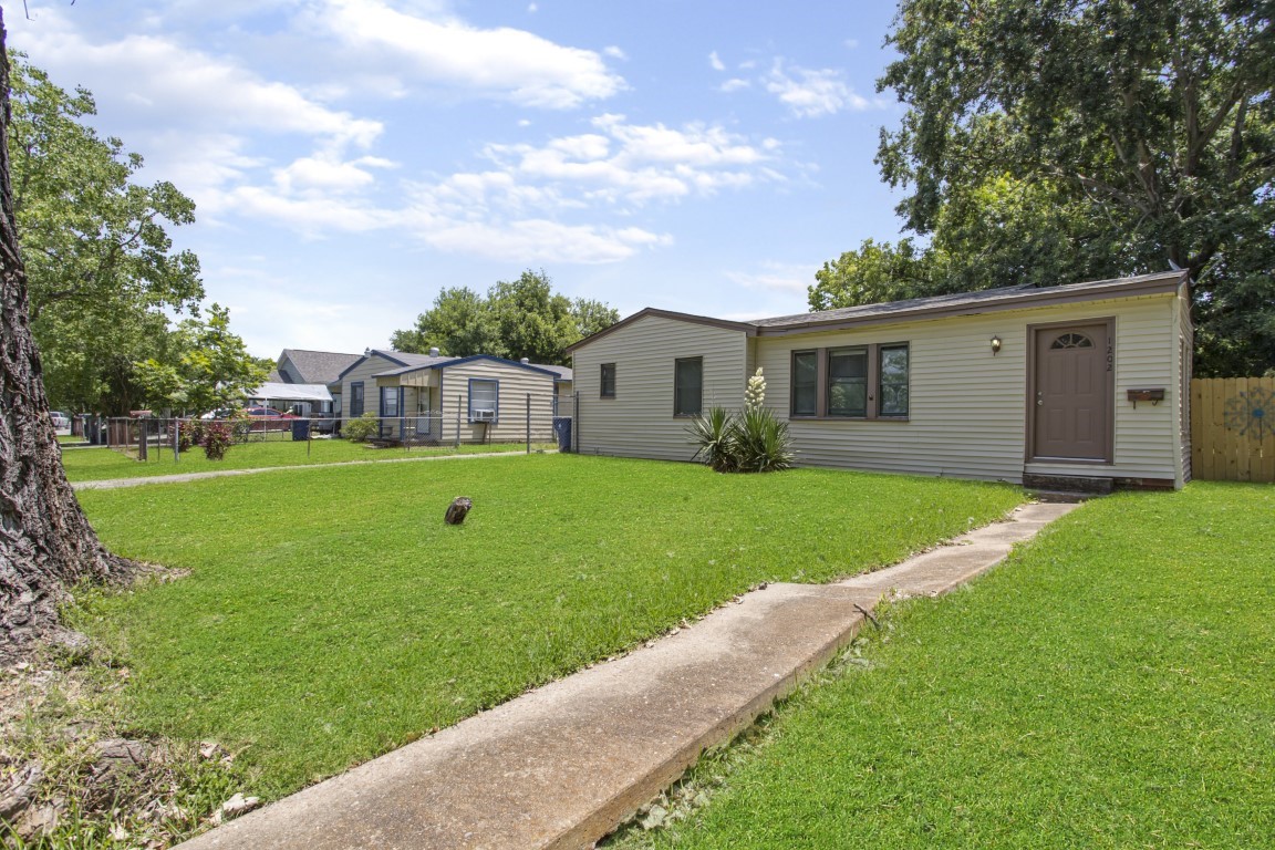 1202 13th Street N Property Photo 26
