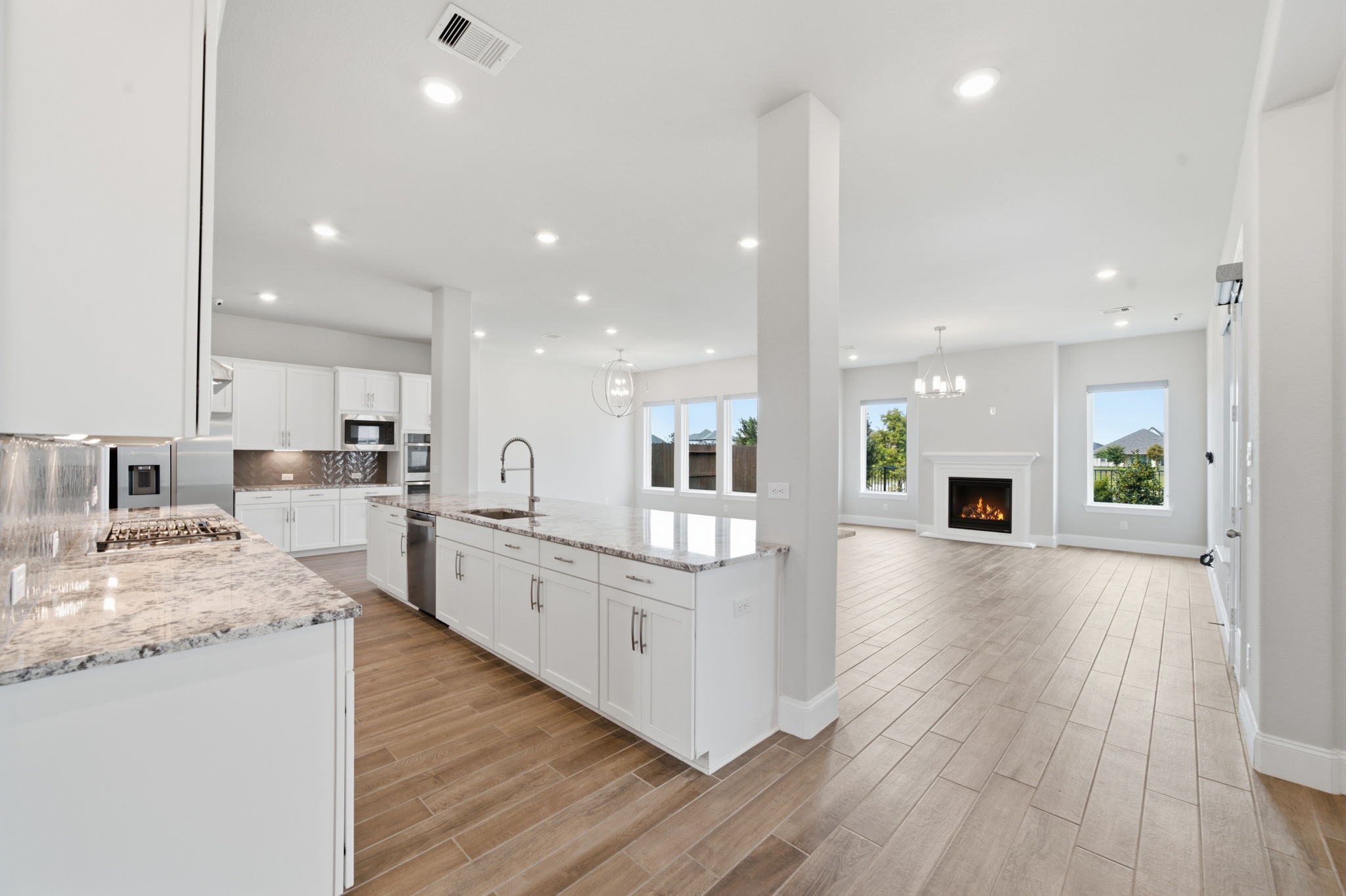 4227 Martin Ridge Drive Property Photo 14