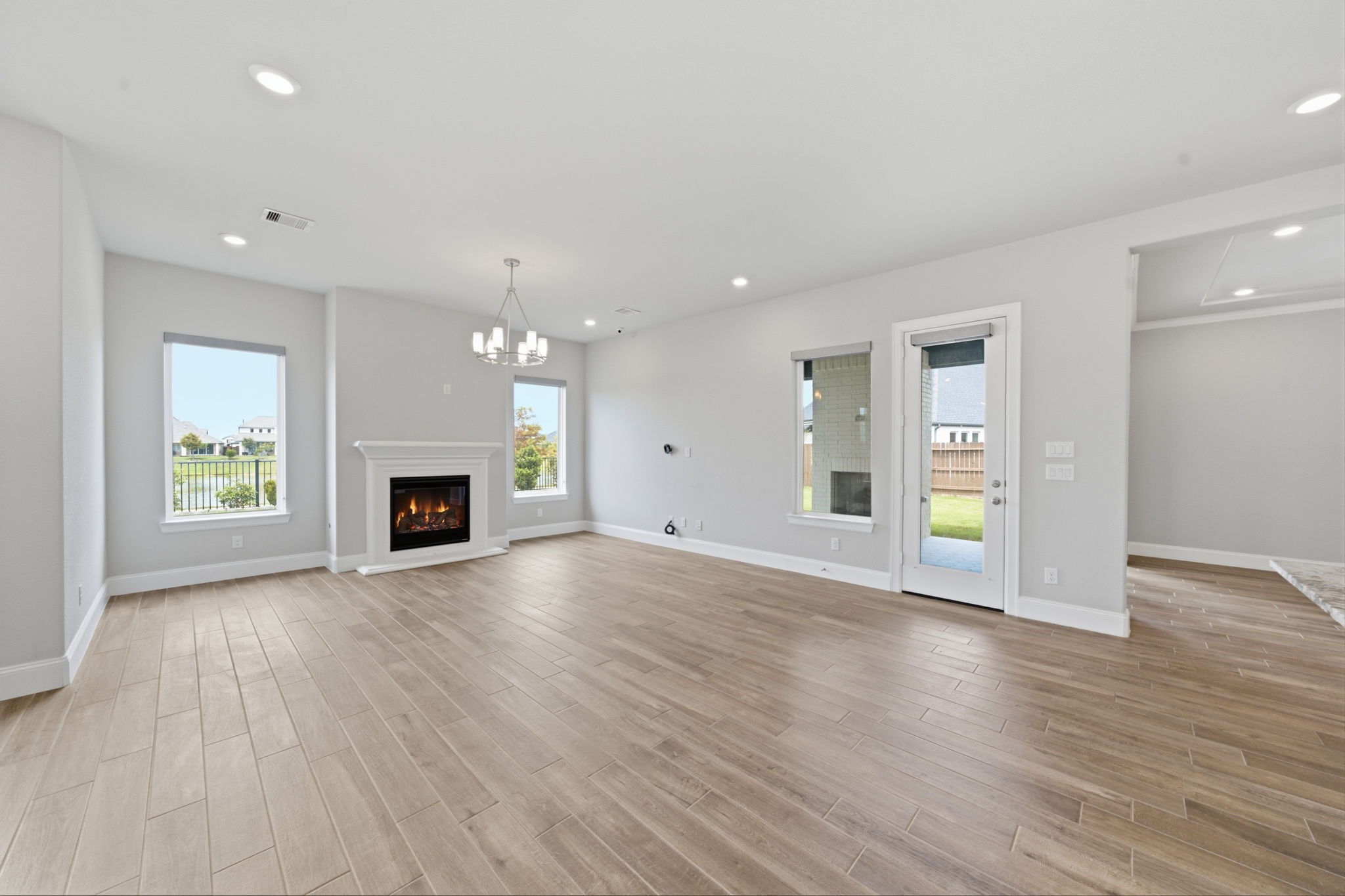 4227 Martin Ridge Drive Property Photo 15